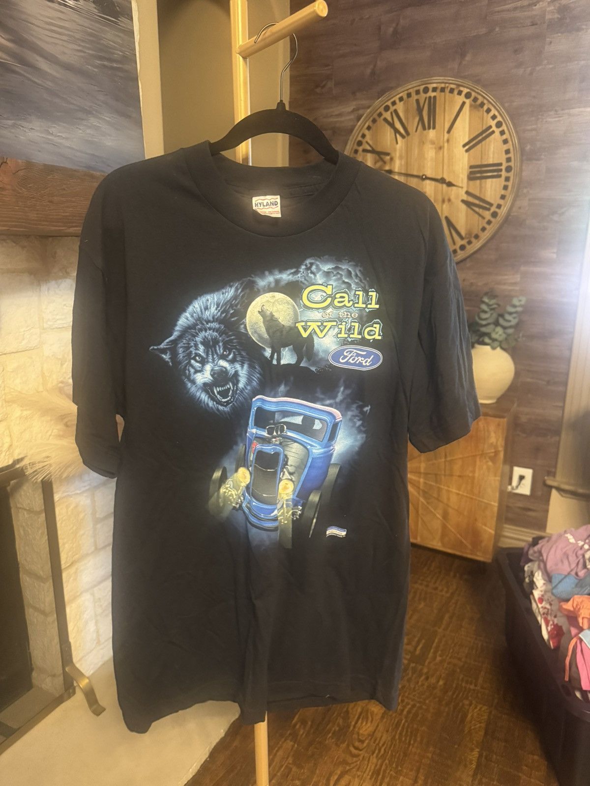 Other Vintage Ford Call of the Wild T-shirt Size US L / EU 52-54 / 3 - 1 Thumbnail