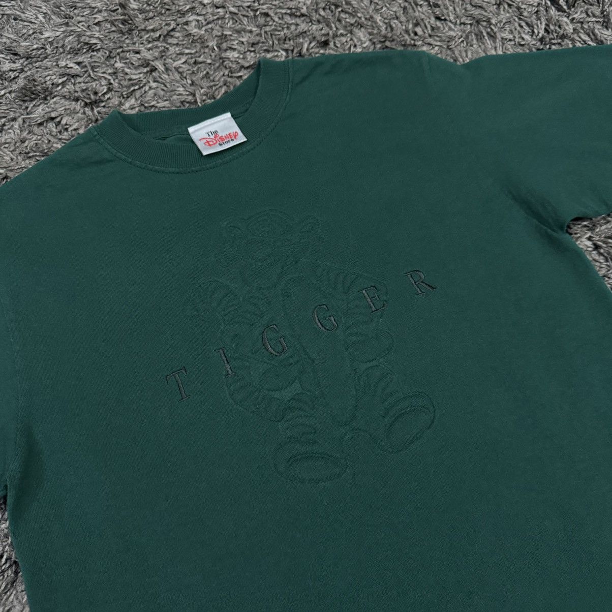 Disney Vintage Disney Tigger Embroidered T Shirt Size US S / EU 44-46 / 1 - 1 Thumbnail