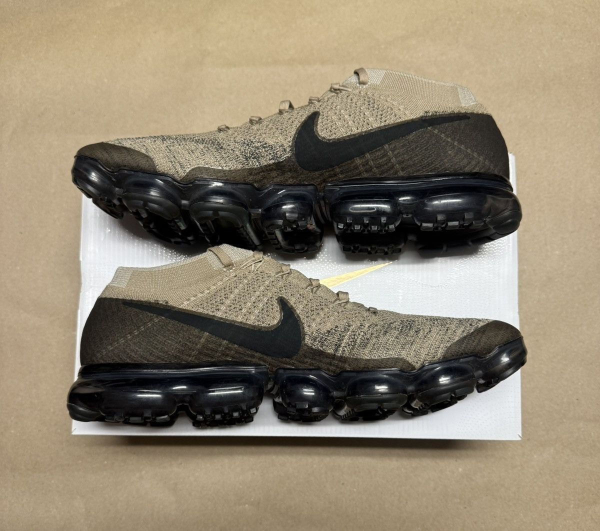 Nike Nike Air Vapormax Pudding men’s size 14 running shoes Rare! Size US 14 / EU 47 - 2 Thumbnail