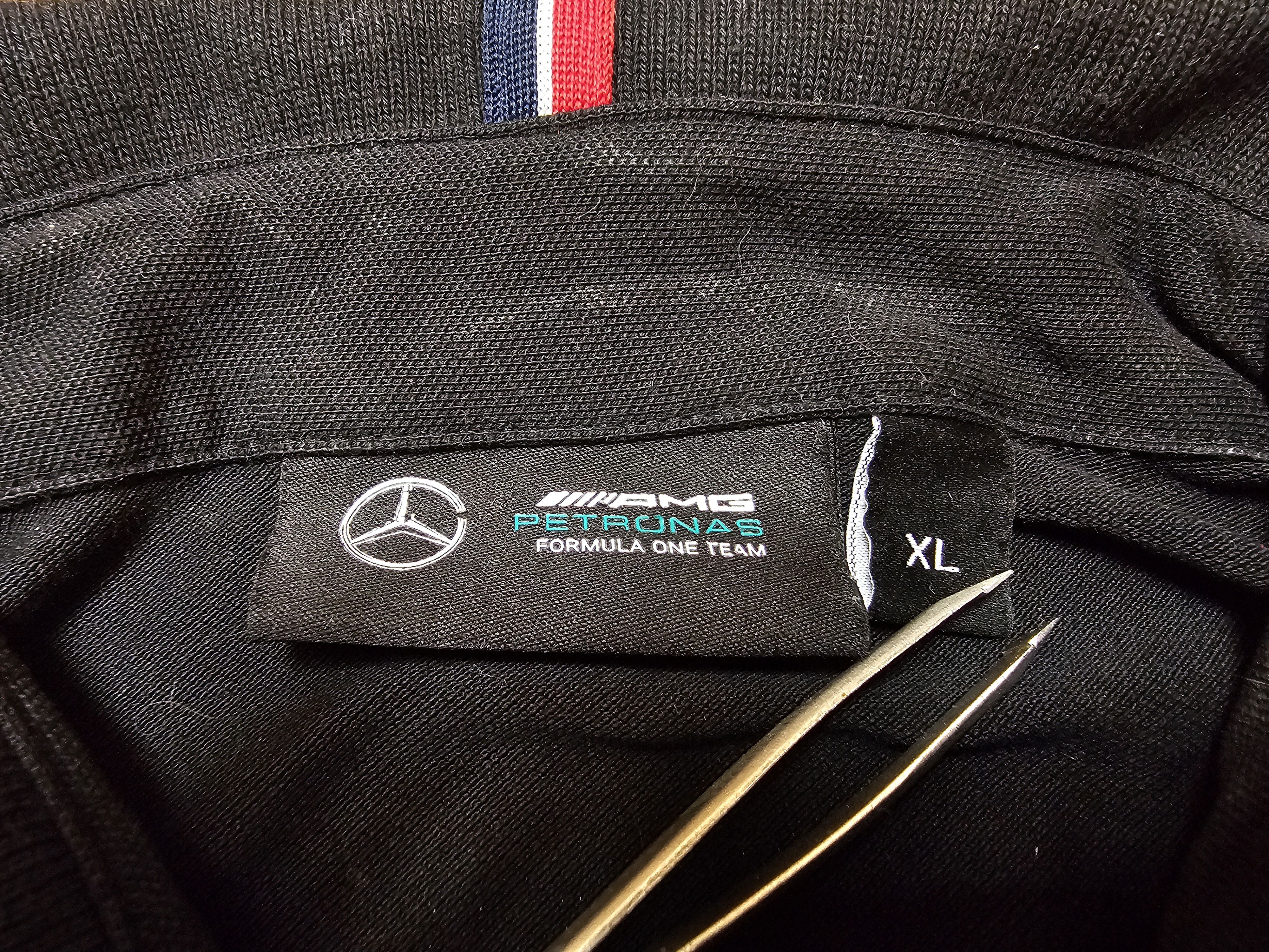 Formula 1 MERCEDES AMG PETRONAS FORMULA 1 TEAM SHIRT POLO COTTON Size US XL / EU 56 / 4 - 7 Thumbnail