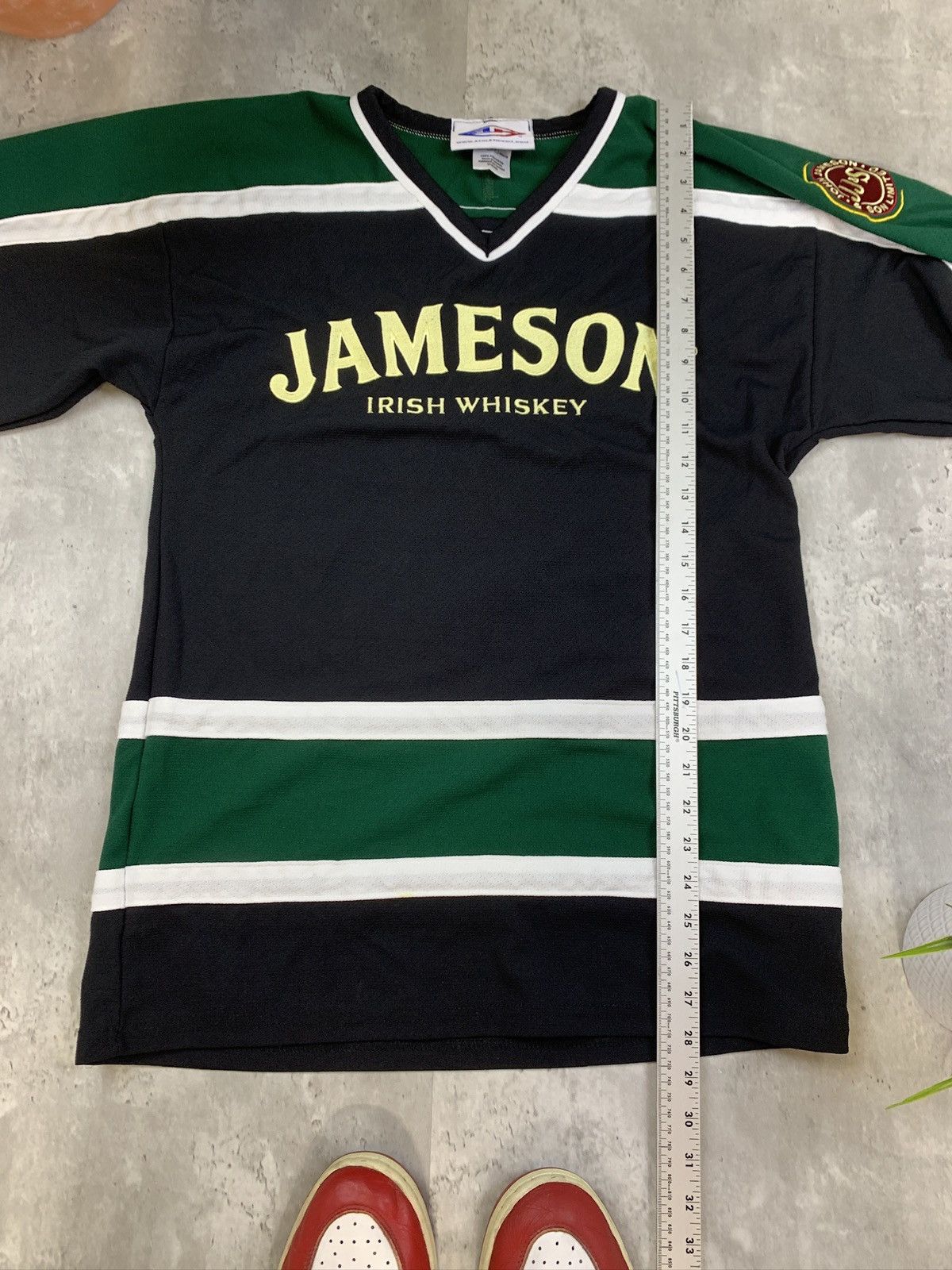 NHL Jameson Whiskey Hockey Jersey Green Black White Size US S / EU 44-46 / 1 - 7 Thumbnail