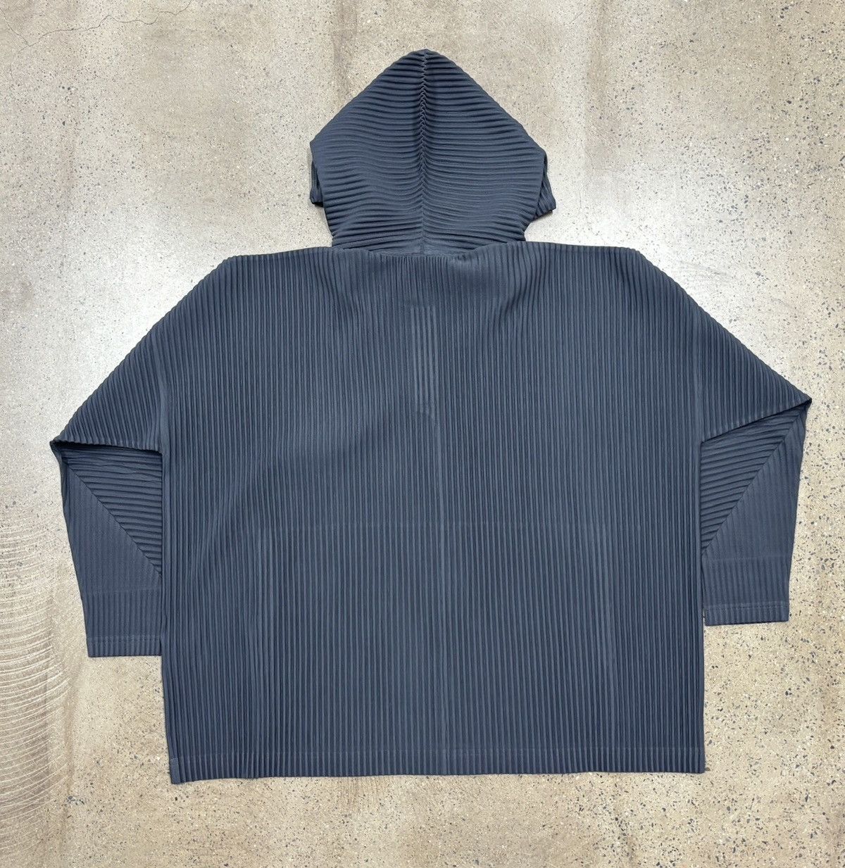 Issey Miyake Issey Miyake Homme Plisse jk106 Hoodie Size US L / EU 52-54 / 3 - 2 Thumbnail