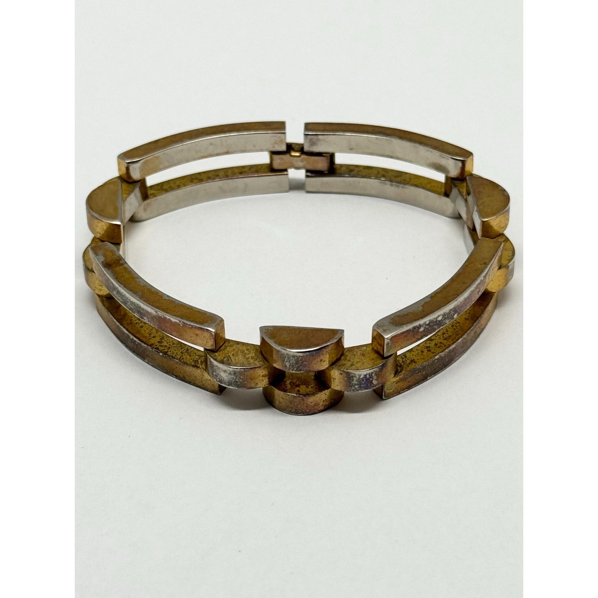 Vintage Vintage geometric gold bracelet Size ONE SIZE - 1 Thumbnail