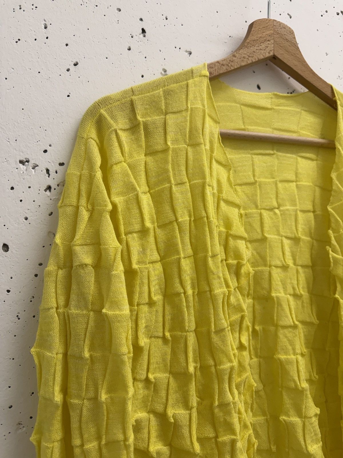 Issey Miyake Issey Miyake Textured Stretch Cardigan Size M / US 6-8 / IT 42-44 - 3 Thumbnail