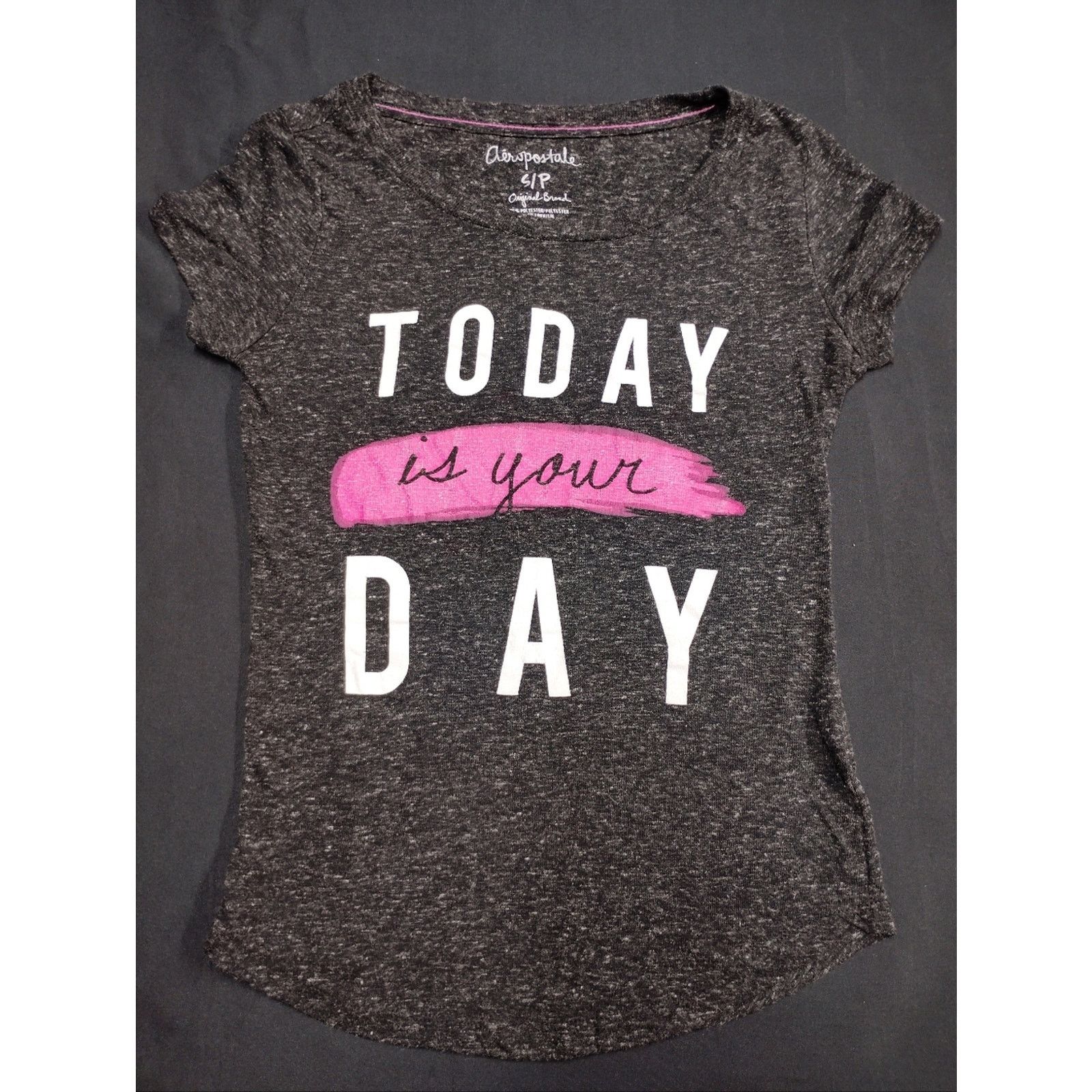 Aeropostale Aeropostale Charcoal Graphic Tee with Pink Accent Size S / US 4 / IT 40 - 1 Thumbnail