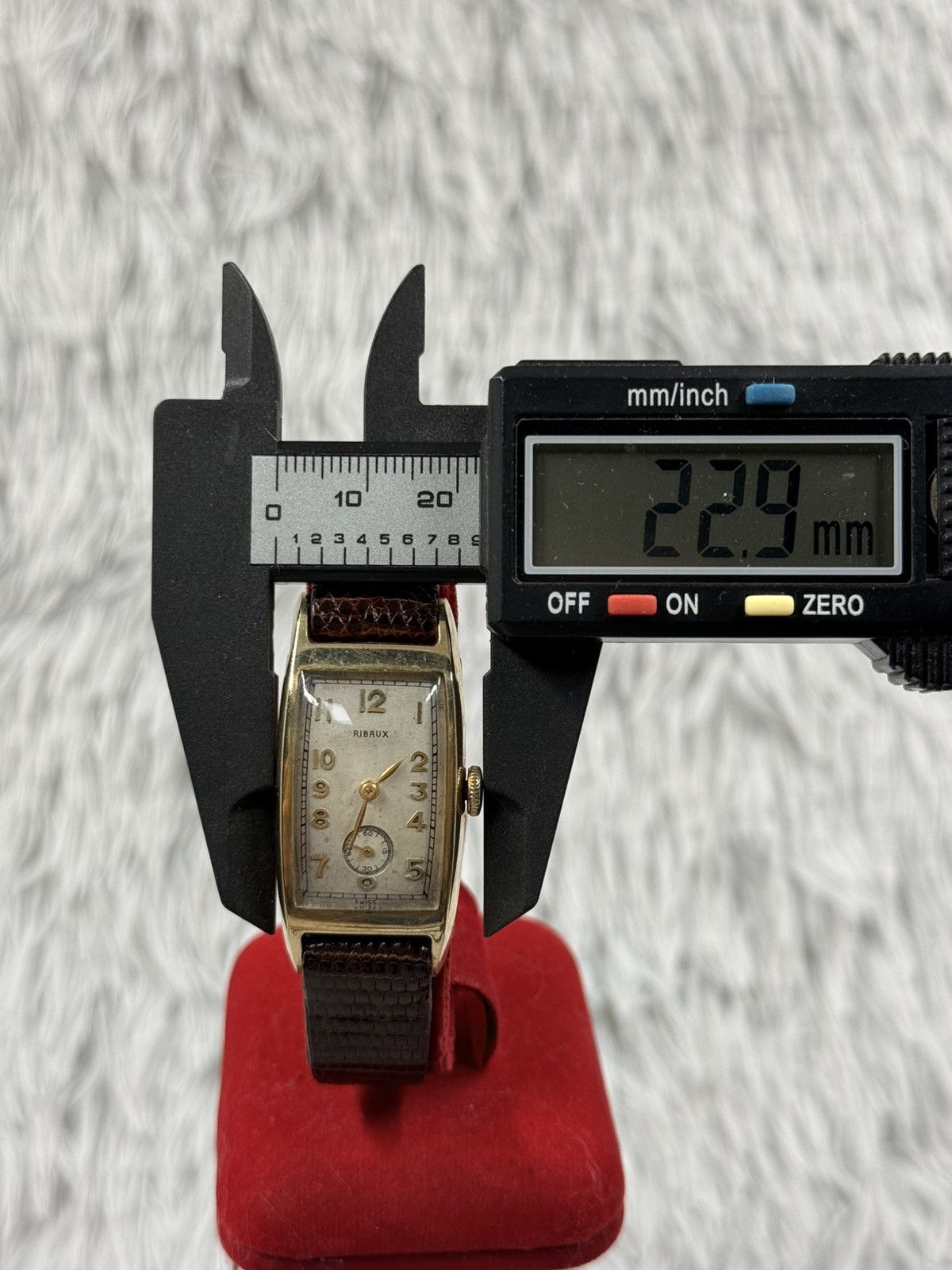 Vintage Vintage RIBAUX TANK Sub-Seconds Swiss Manual Unisex Watch Size ONE SIZE - 8 Thumbnail