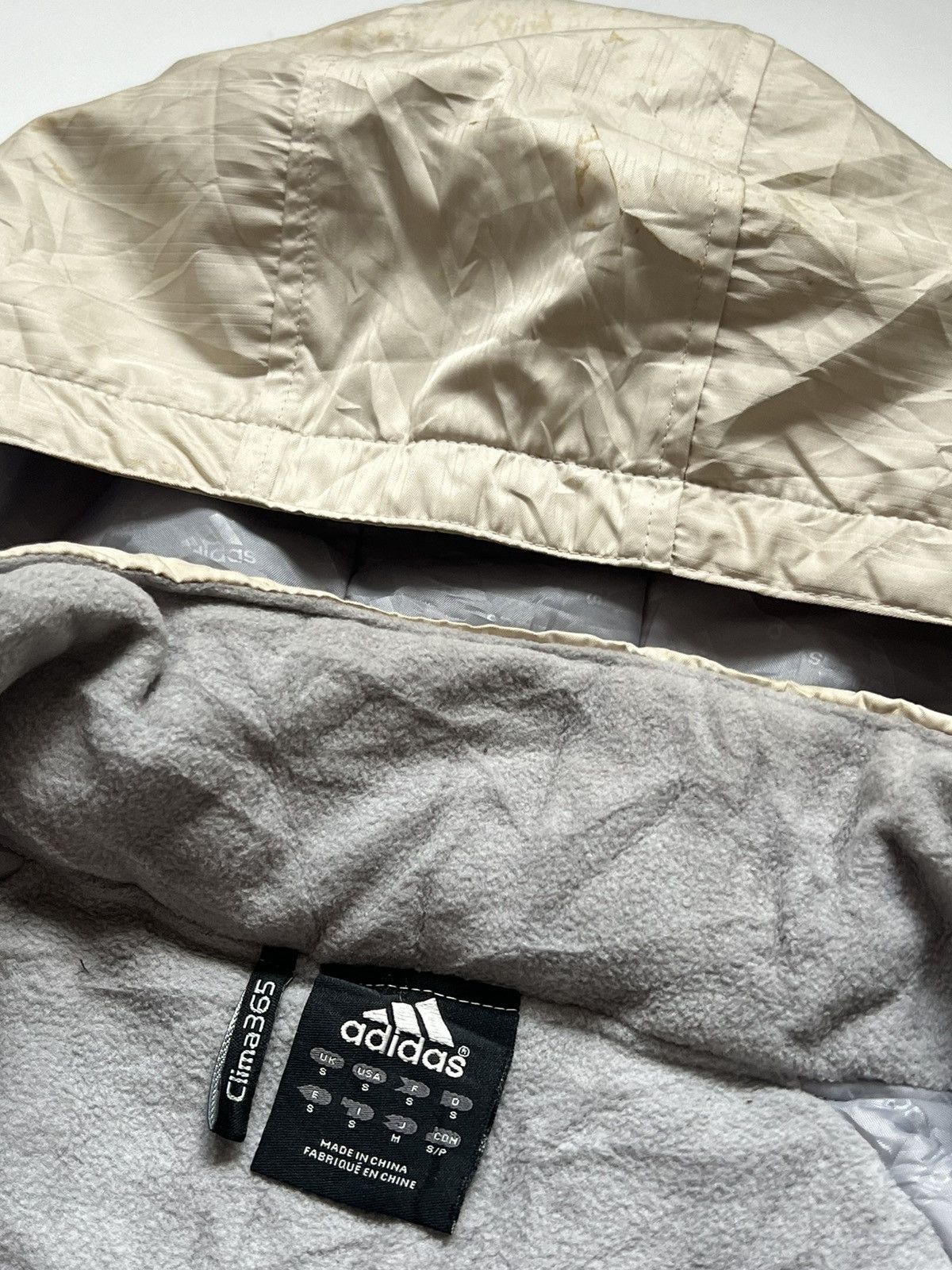 Adidas Vintage Adidas Gorpcore Climaproof Jacket Size US S / EU 44-46 / 1 - 3 Thumbnail