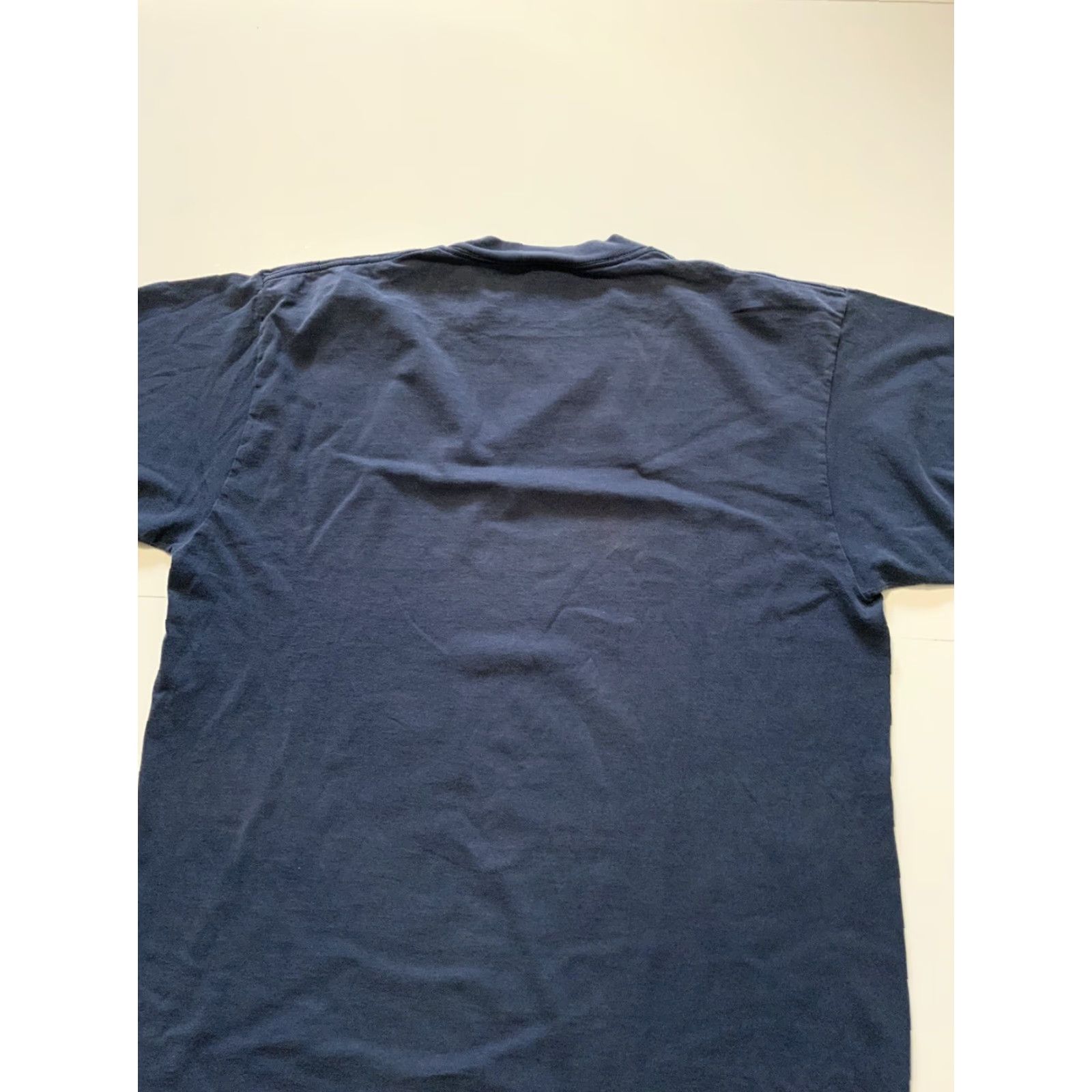 Tultex VINTAGE 90s Tultex Cotton Johnny Island Floral Surf Navy Blue T-Shirt XL Size US XL / EU 56 / 4 - 4 Thumbnail