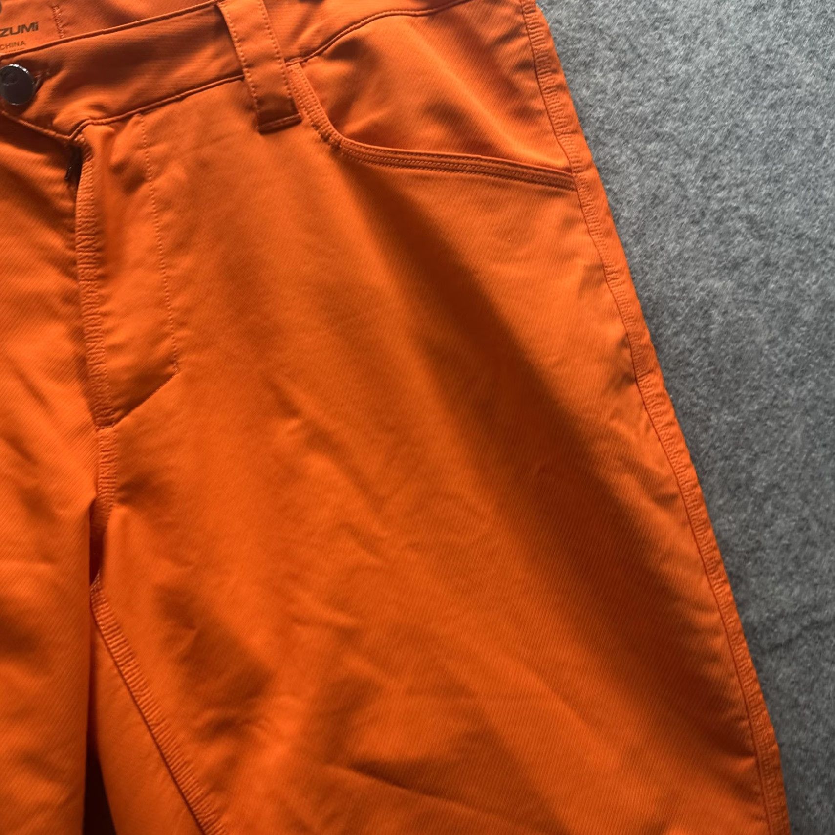 PEARL iZUMi Pearl Izumi Shorts Mens L Orange Biker Cycling Quick Dry Zip Pocket Trail Size US 33 - 4 Thumbnail