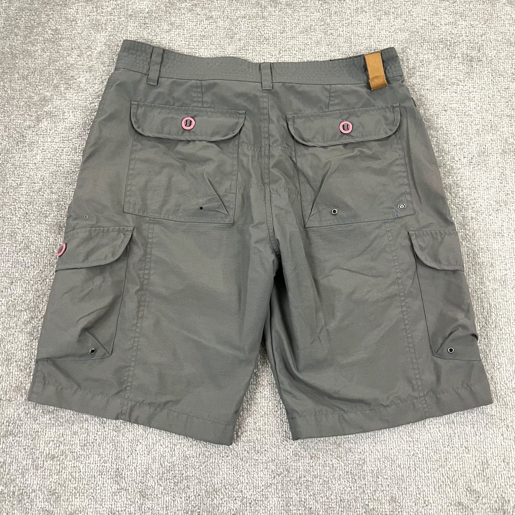 686 686 Shorts Mens Size 34 Gray Cargo Tactical Performance Outdoor Hike Camp Size US 34 / EU 50 - 7 Thumbnail