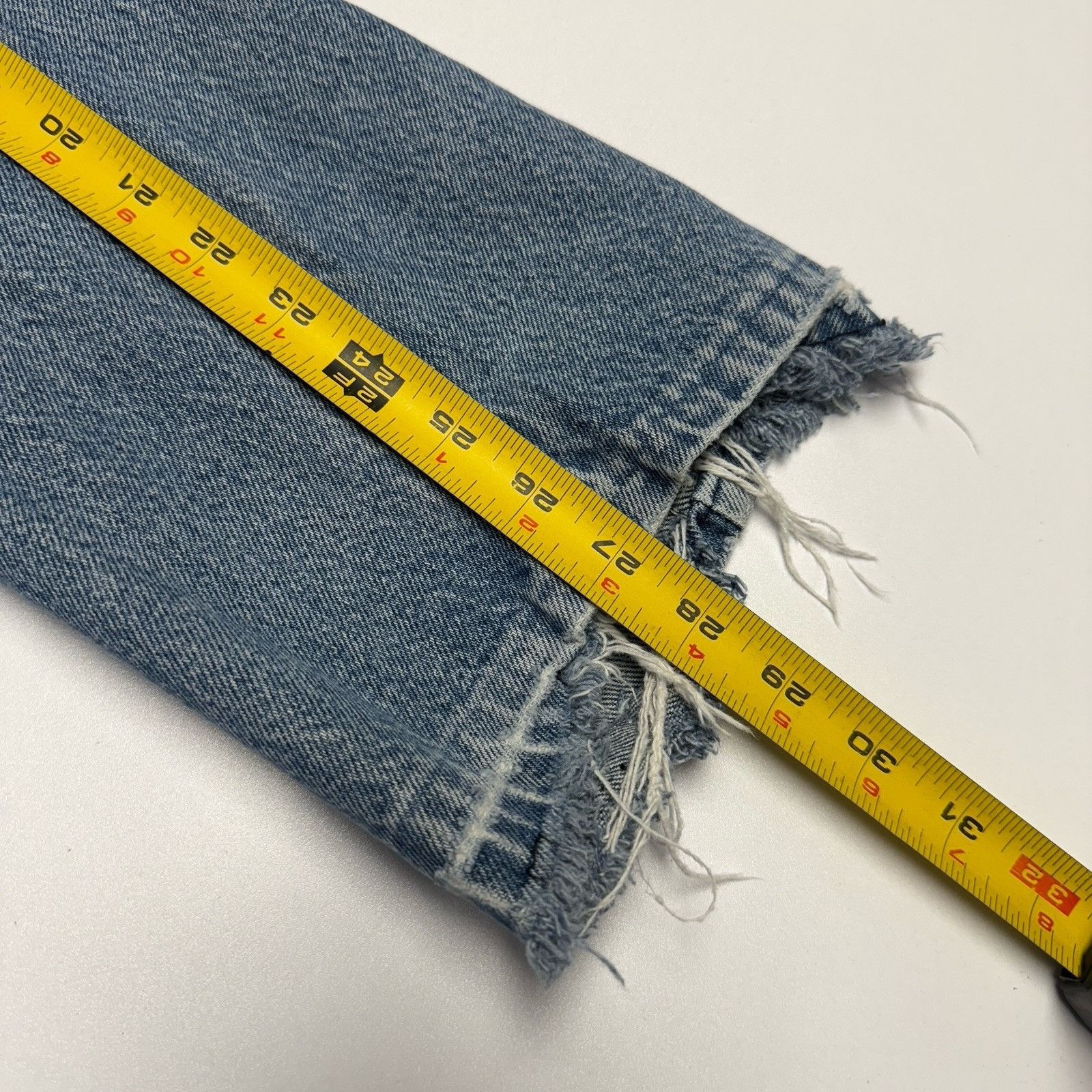 Levi's Vintage Levi's 505 Orange Tab Jeans Mens 34 (32x27) Blue Size US 34 / EU 50 - 16 Thumbnail