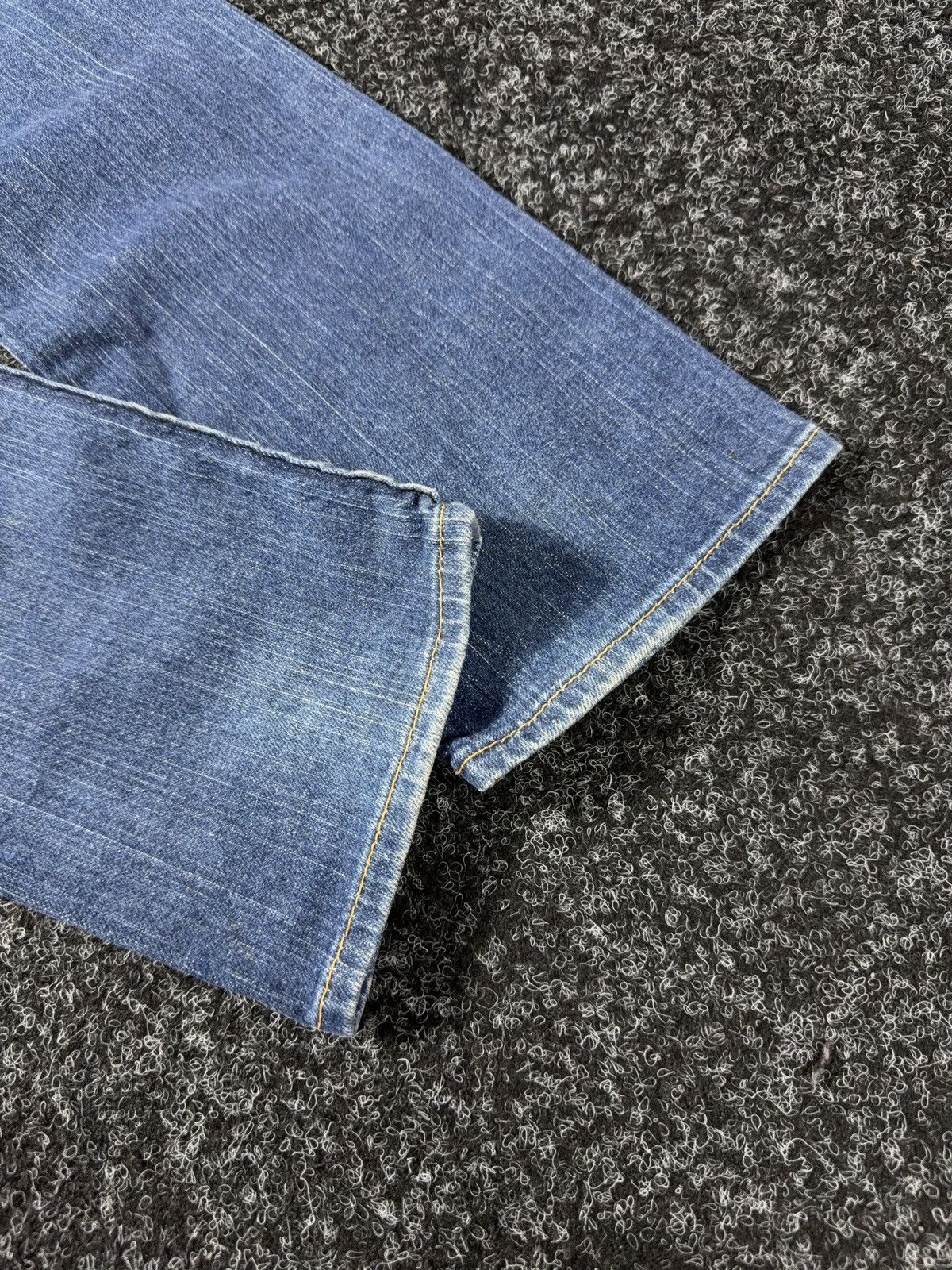 True Religion 00s True Religion USA Dirty Distressed Y2K Bootcut Jeans USA Size 25" / US 0 / IT 36 - 16 Thumbnail