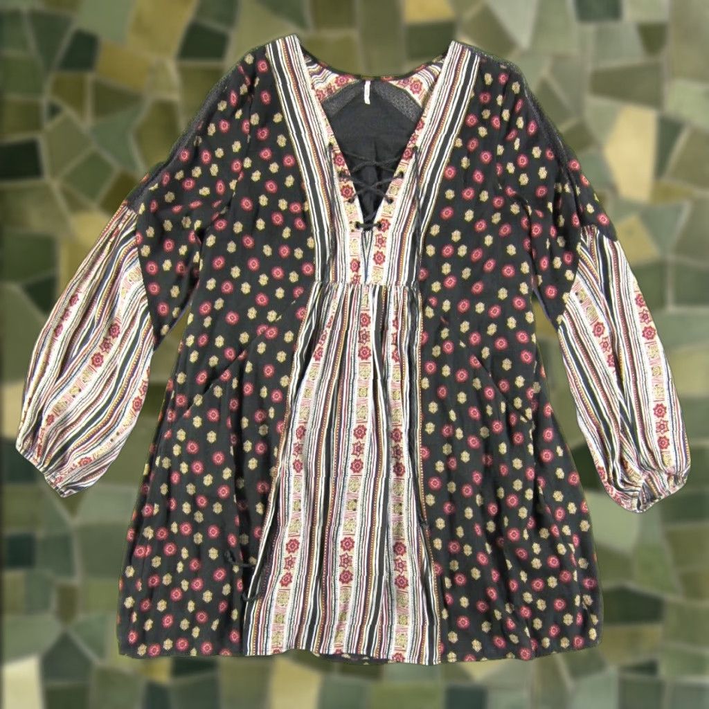 Free People Free People Dress Long Sleeve V-Neck Bohemian Floral Brown Pink Pockets Knee Length Medium Women Size M / US 6-8 / IT 42-44 - 1 Thumbnail