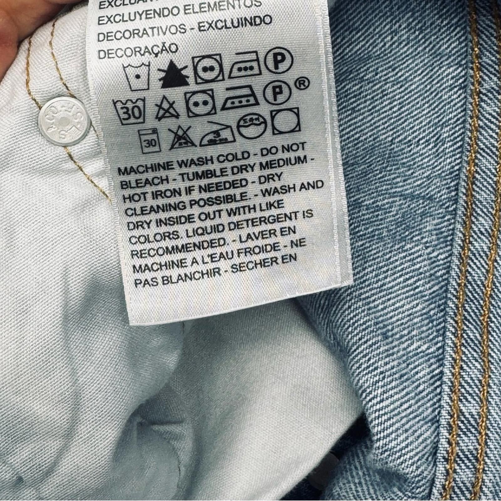 Levi's Levi's. Women’s Blue Denim 501 Jeans. Size 26. Size 26" / US 2 / IT 38 - 5 Thumbnail