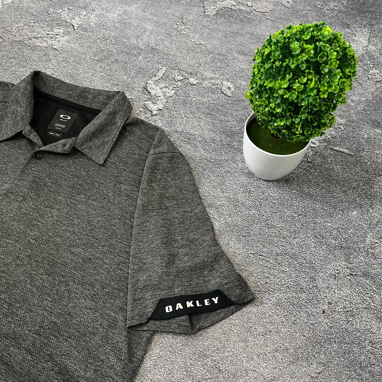 Oakley Vintage Oakley Mini Logo Gorpcore Polo T-Shirt L Size US L / EU 52-54 / 3 - 8 Thumbnail