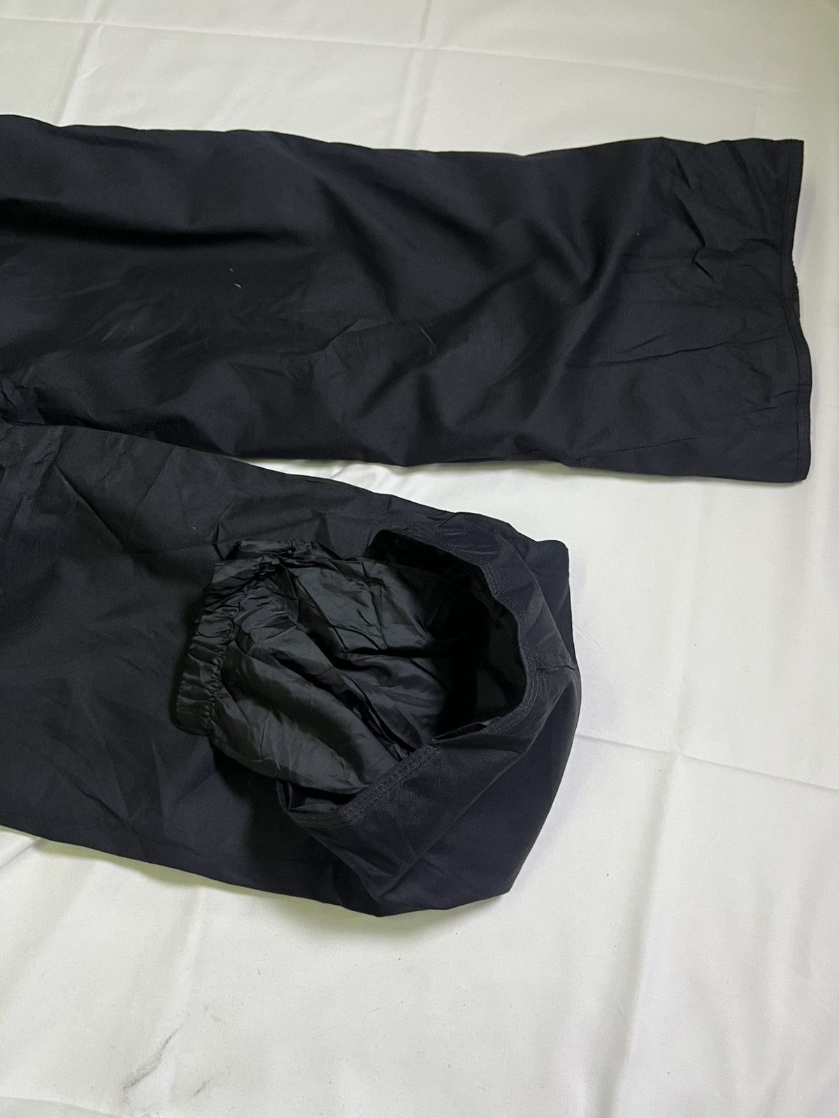 Descente VINTAGE DESCENTE SKI WEAR JUMPSUIT Size US 30 / EU 46 - 7 Thumbnail