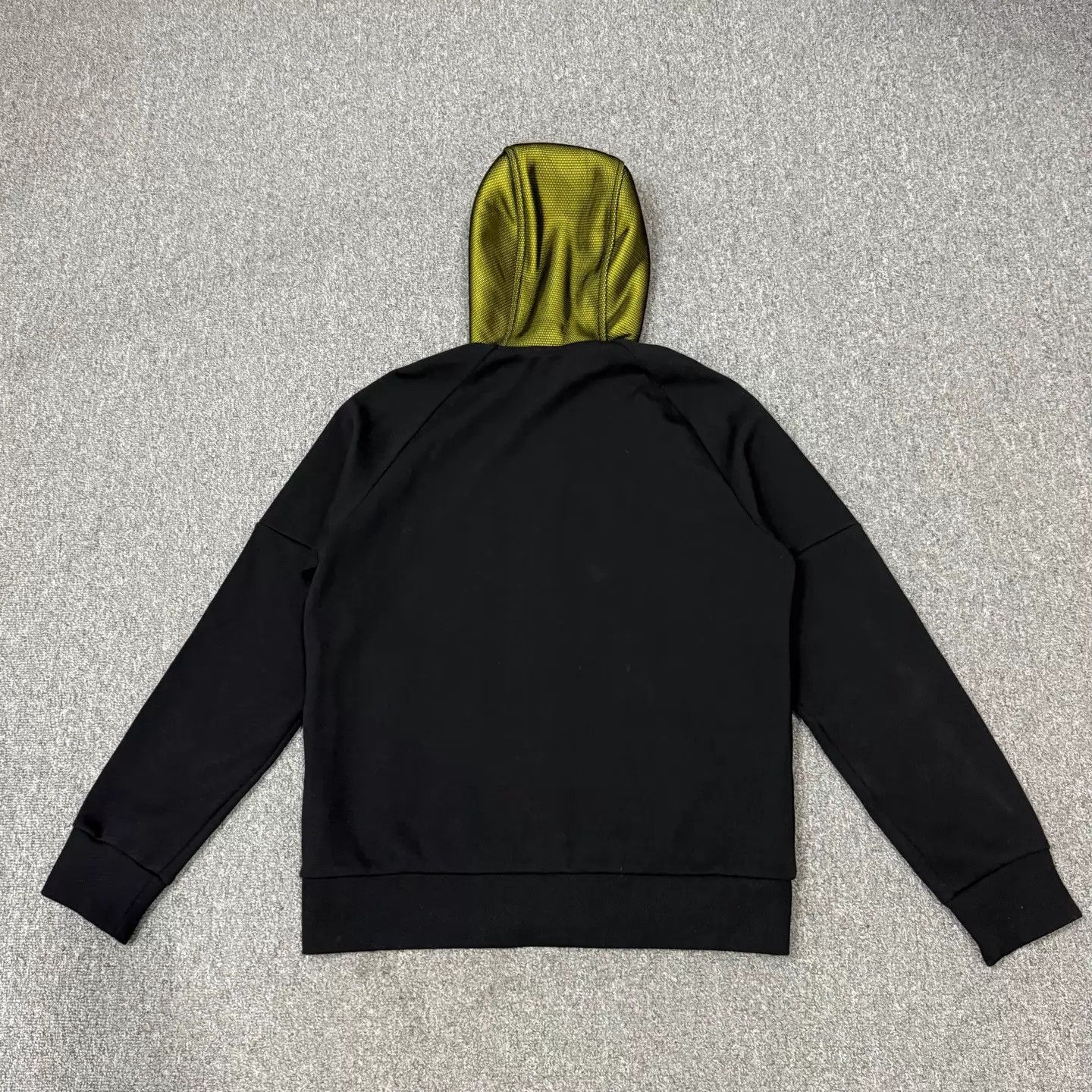 Fendi Fendi Black Yellow Hooded Jacket L 99 New Size US L / EU 52-54 / 3 - 2 Thumbnail