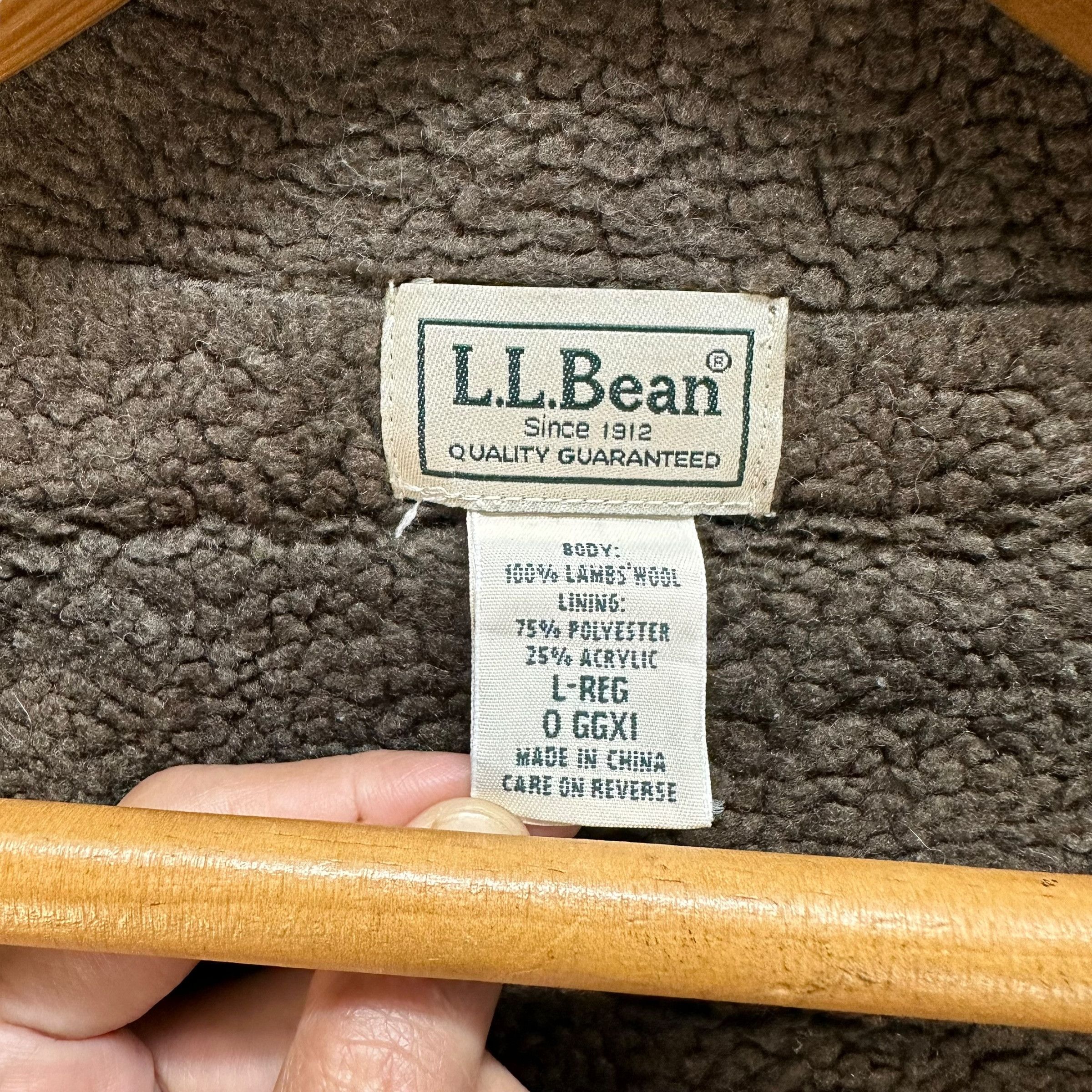 L.L. Bean L.L. Bean Sherpa Turtle Neck Lambs Wool Jacket #A21-0498 Size L / US 10 / IT 46 - 8 Thumbnail