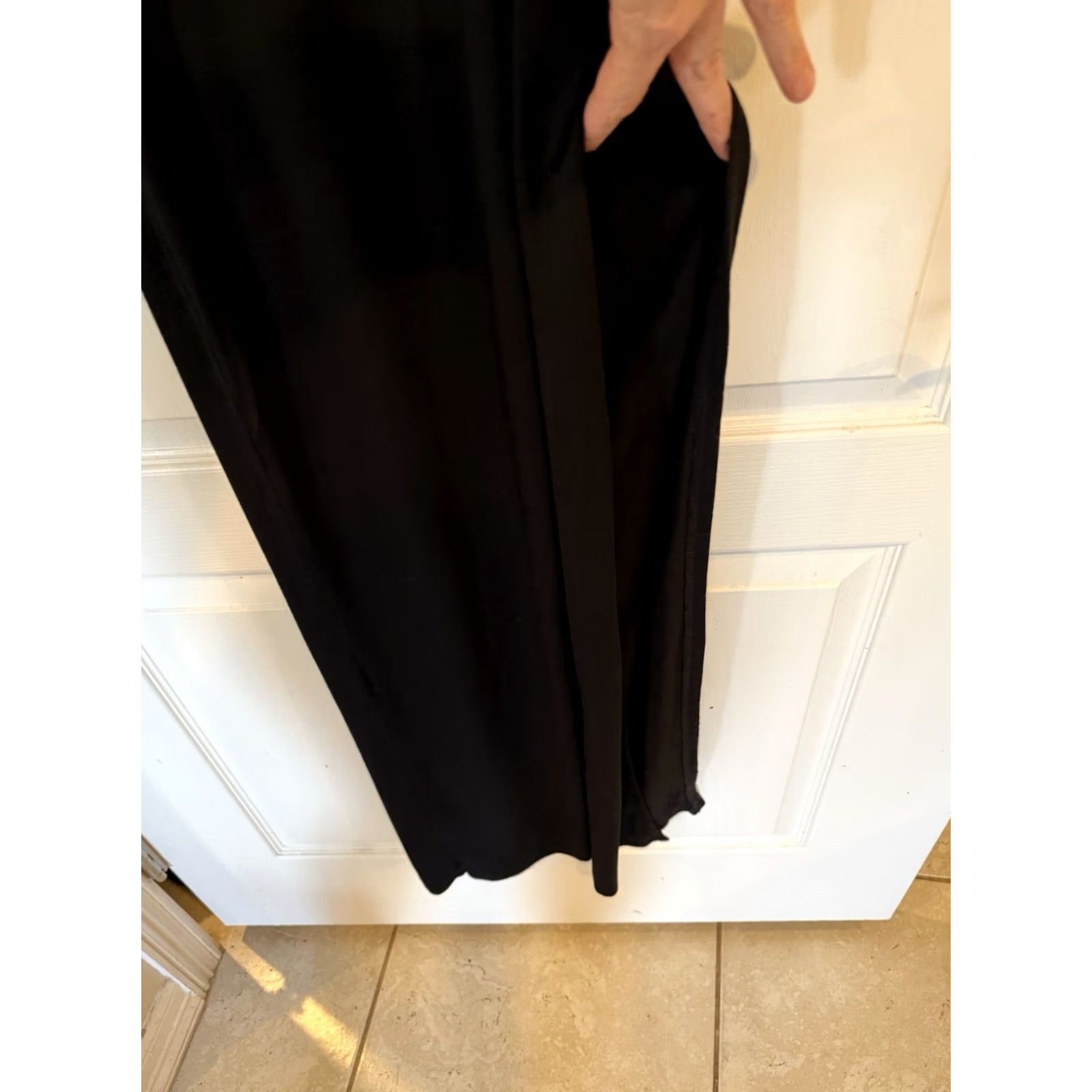 Lulus Lulus Shield & Sword Black Sleeveless bodycon Maxi Dress With Pockets sz Medium Size M / US 6-8 / IT 42-44 - 3 Thumbnail