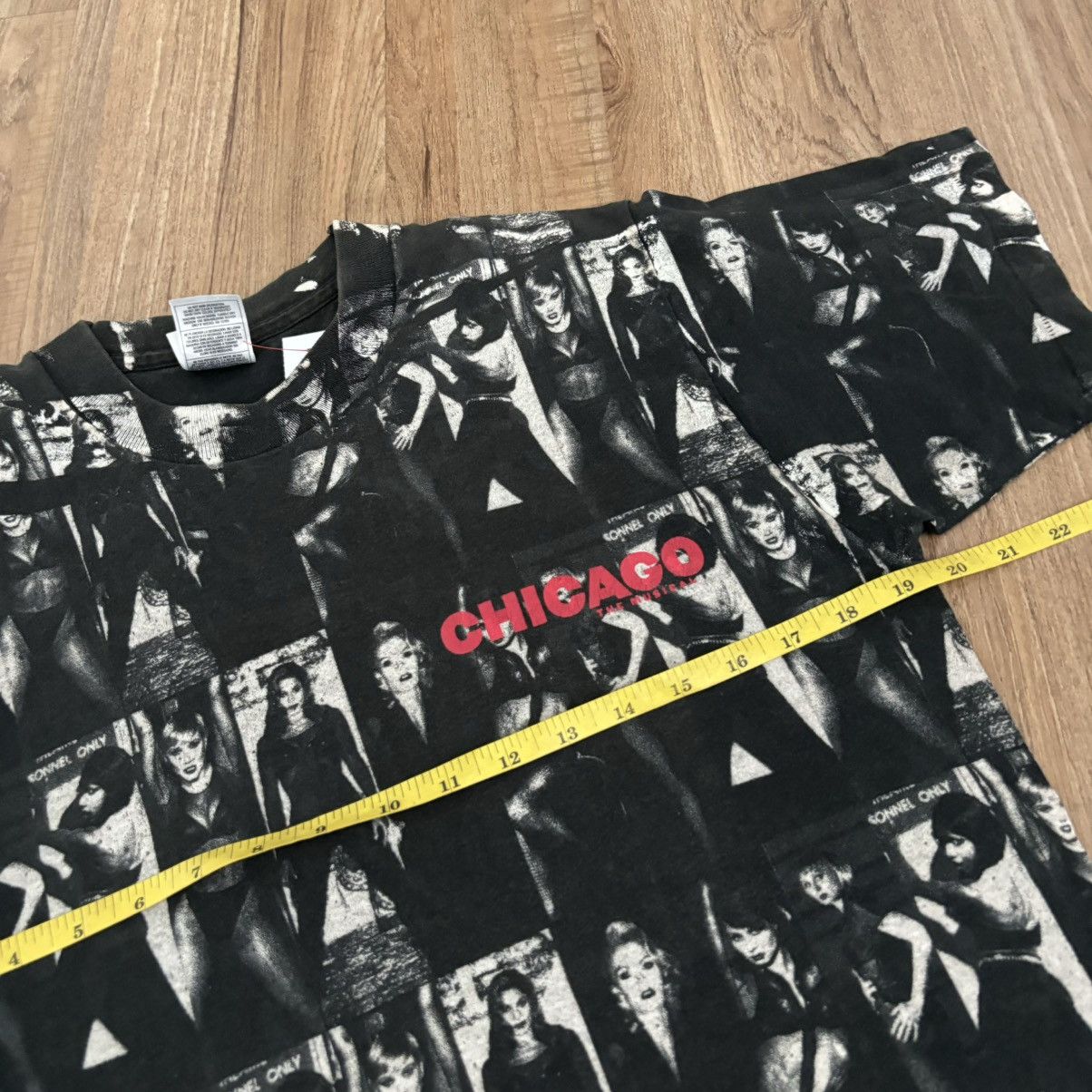Vintage Vintage 90’s Chicago Musical All Over Print Shirt Bob Fosse Size US M / EU 48-50 / 2 - 8 Thumbnail