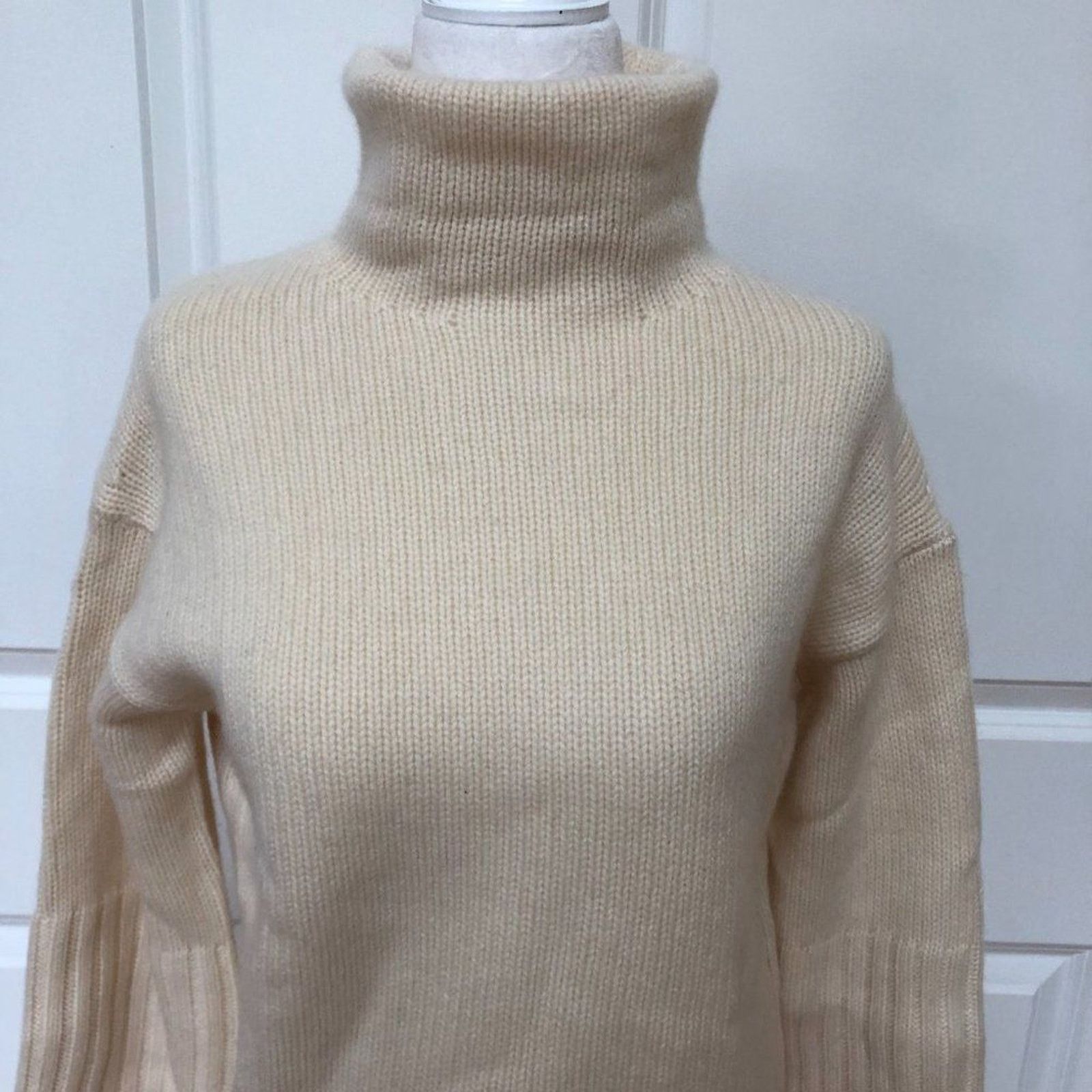 Allsaints Cashmere Turtleneck Sweater from ALL SAINTS Size S / US 4 / IT 40 - 3 Thumbnail