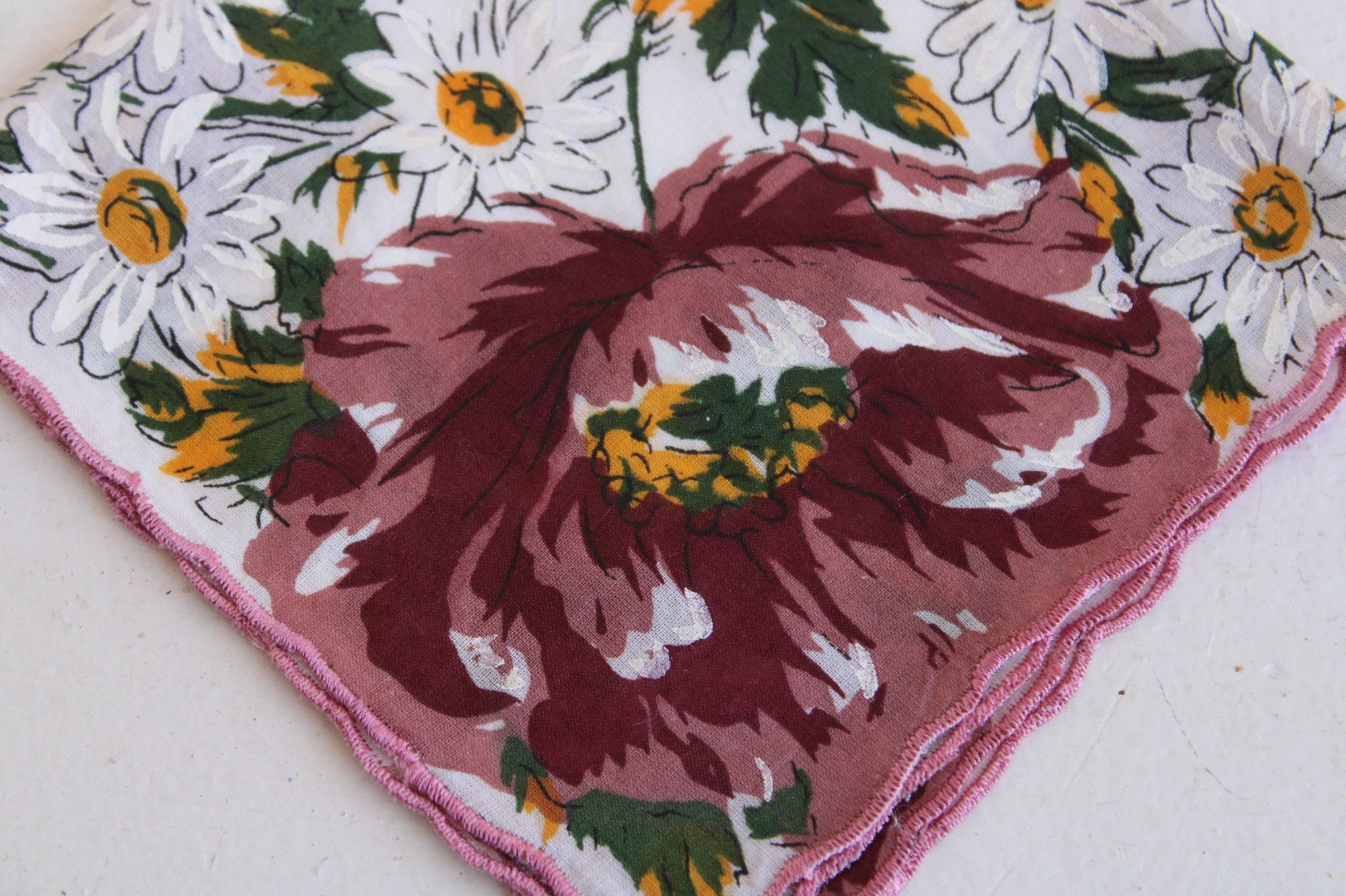 Vintage Vintage Handkerchief, Brown, Yellow and White Flower Print C Size ONE SIZE - 3 Thumbnail