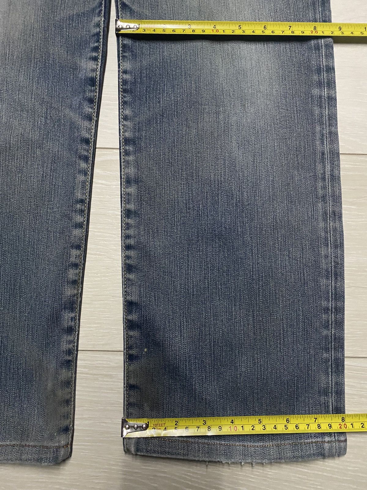 Japanese Brand Vintage Japanese Brand Blue Faded Wash Distressed Loose Jean Size US 32 / EU 48 - 15 Thumbnail