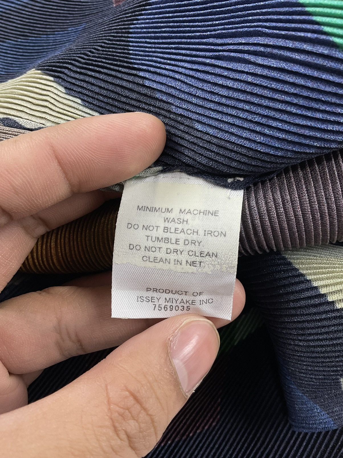 Pleats Please Issey Miyake Issey Miyake Pleats Please Pleated Top Size L / US 10 / IT 46 - 7 Thumbnail