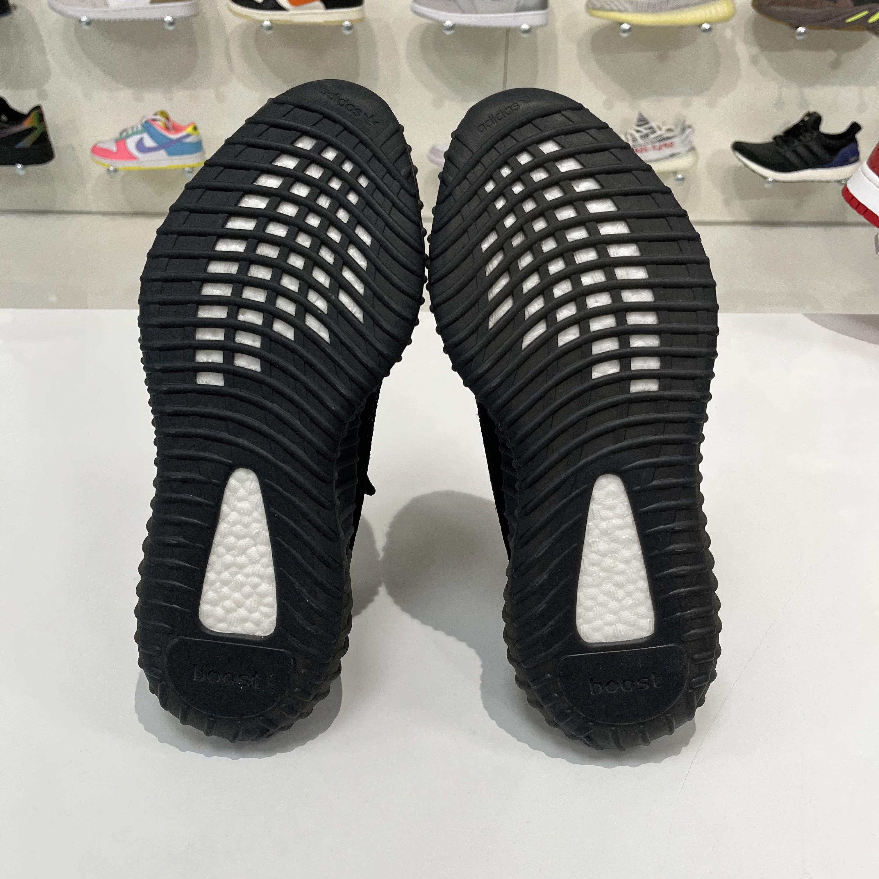 Adidas Adidaaas Yeezy Boost 350 V2 Dazzling Blue Size US 10.5 / EU 43-44 - 6 Thumbnail