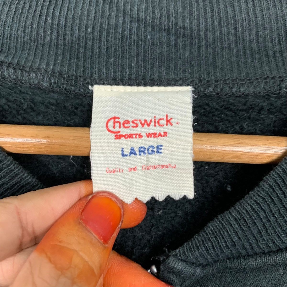 Toyo Enterprises 90’s CHESWICK Sugar Cane Half Zip Sweatshirt #3545-C162 Size US L / EU 52-54 / 3 - 8 Thumbnail