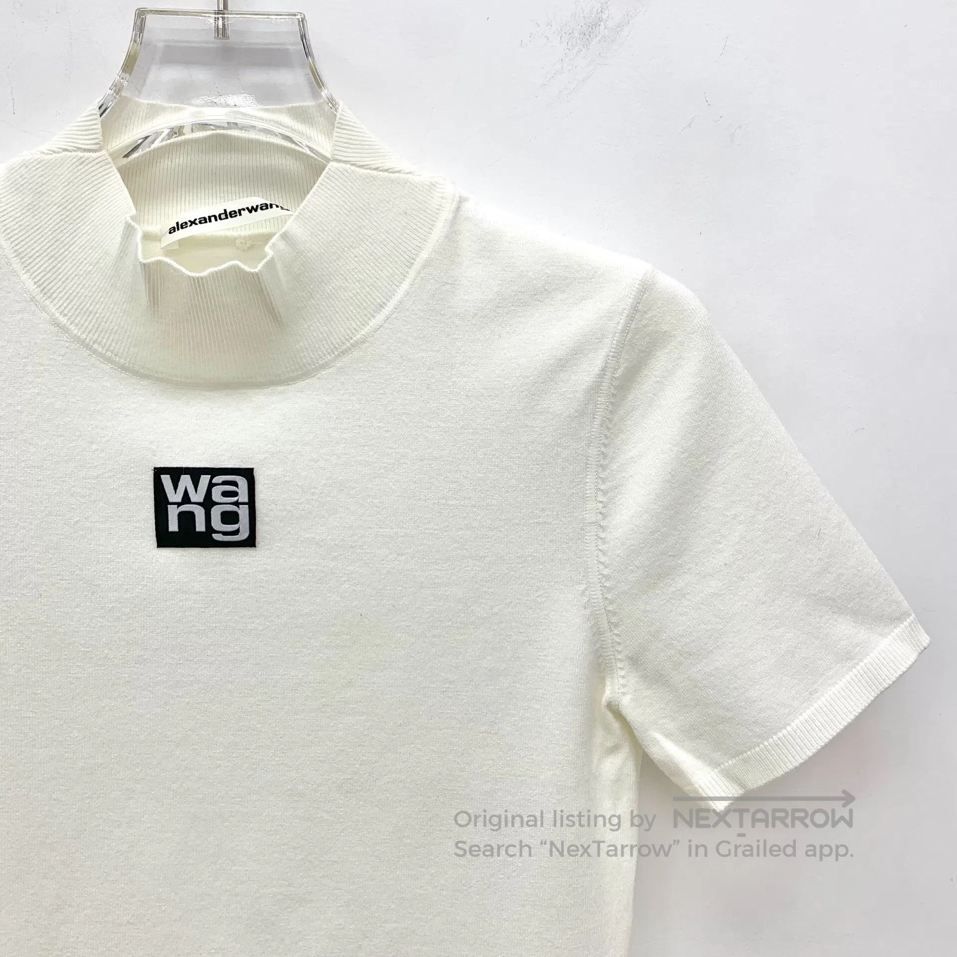 Alexander Wang Alexander Wang White logo lettering semi-high neck short s Size US S / EU 44-46 / 1 - 3 Thumbnail