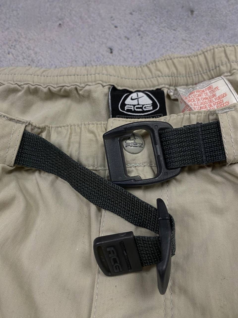 Nike × Nike ACG × Vintage Nike ACG beige vintage shorts 90s 00s y2k hype Size US 34 / EU 50 - 5 Thumbnail
