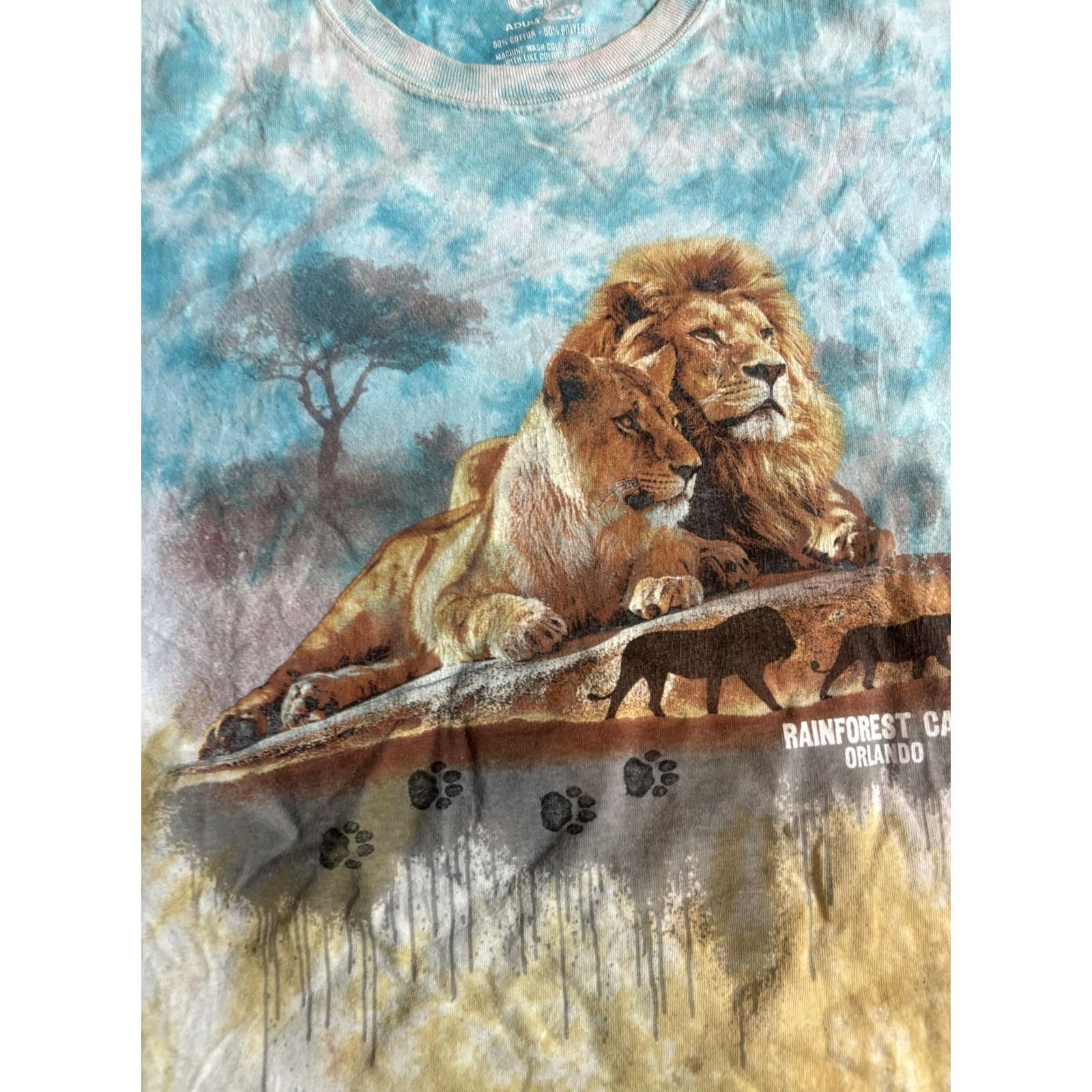 Vintage VINTAGE Rainforest Cafe Shirt Mens 2XL Blue Yellow Lion Graphic Tie Dye T-Shirt Orlando Size US XXL / EU 58 / 5 - 2 Thumbnail