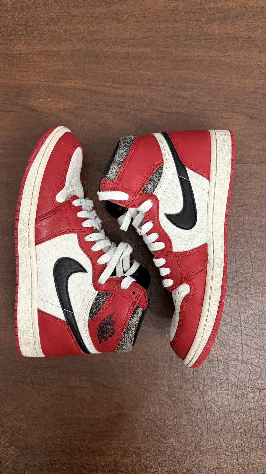 Jordan Brand Jordan 1 "Lost and Found" Size US 7.5 / EU 40-41 - 3 Thumbnail