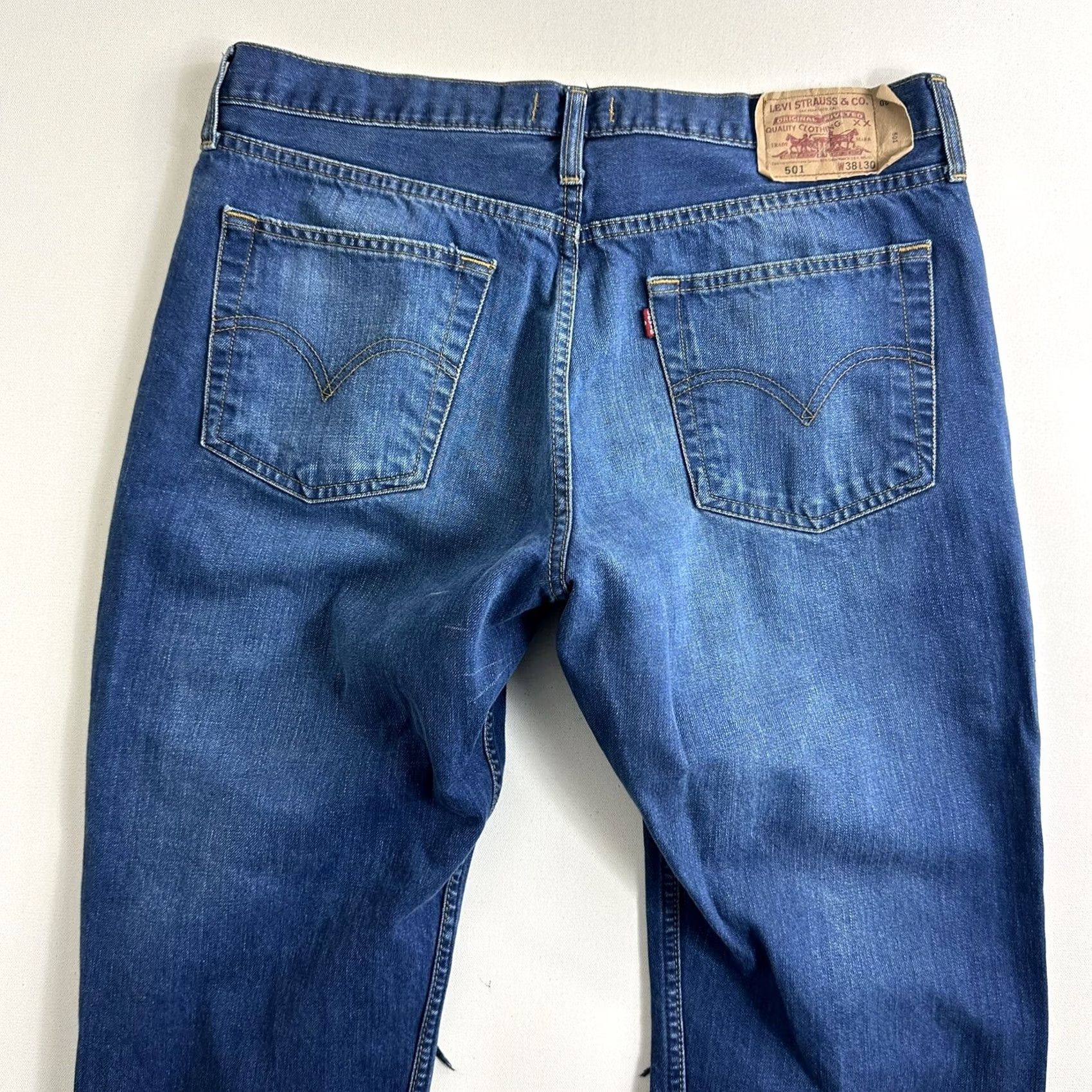 Levi's VINTAGE Levi's 501xx Jeans Men 36x30 Blue Distressed Straight Leg Button Fly USA Made In USA Mens Straight Jeans Size US 36 / EU 52 - 7 Thumbnail