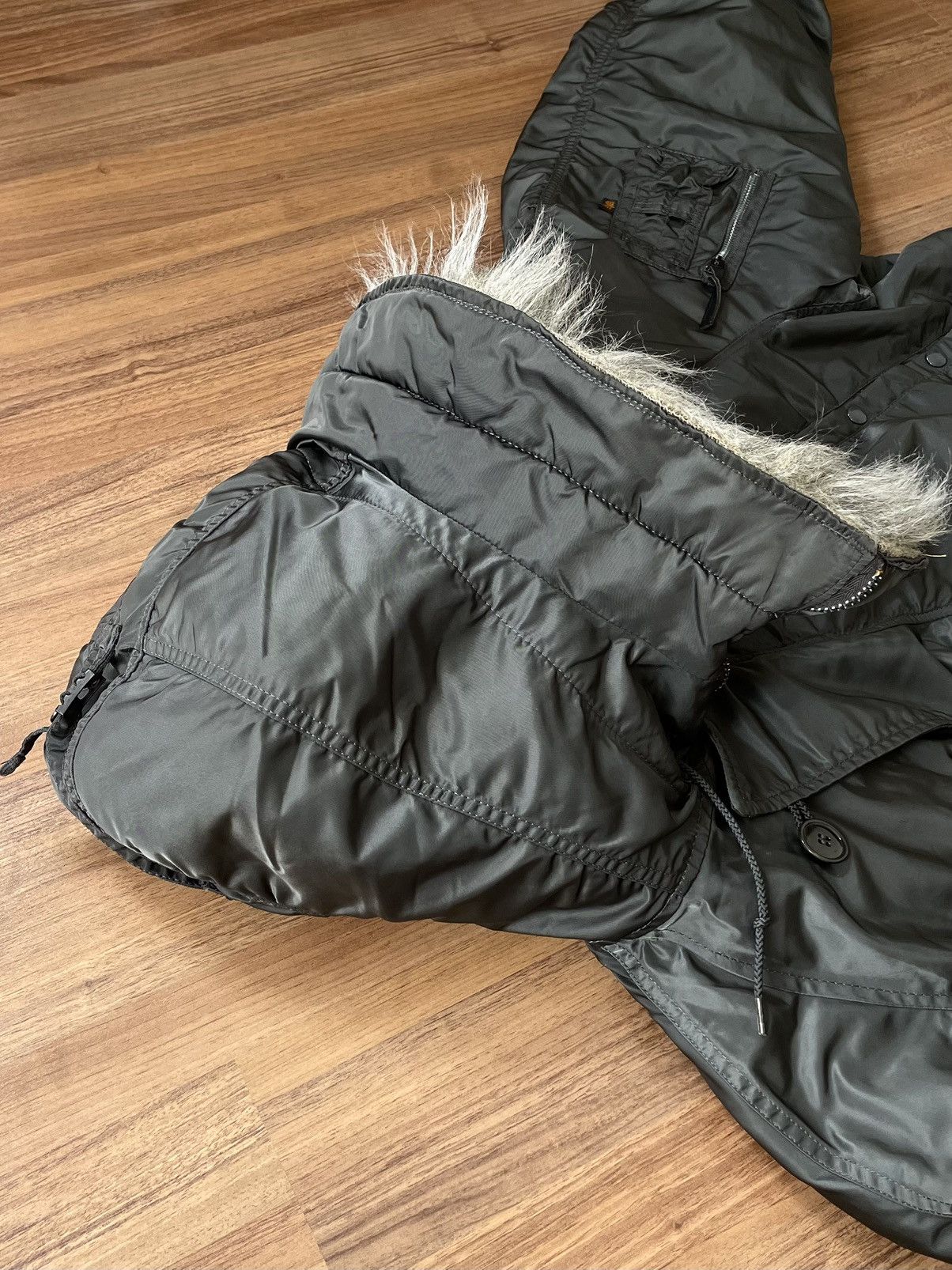 Alpha Industries Vtg Alpha N-3B MIL-J-6279 Cold Weather Parka US Air Force Size US L / EU 52-54 / 3 - 9 Thumbnail
