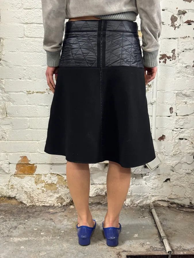 Louis Vuitton Louis Vuitton Black Acetate Quilted A-Line Skirt Size 26" / US 2 / IT 38 - 4 Thumbnail