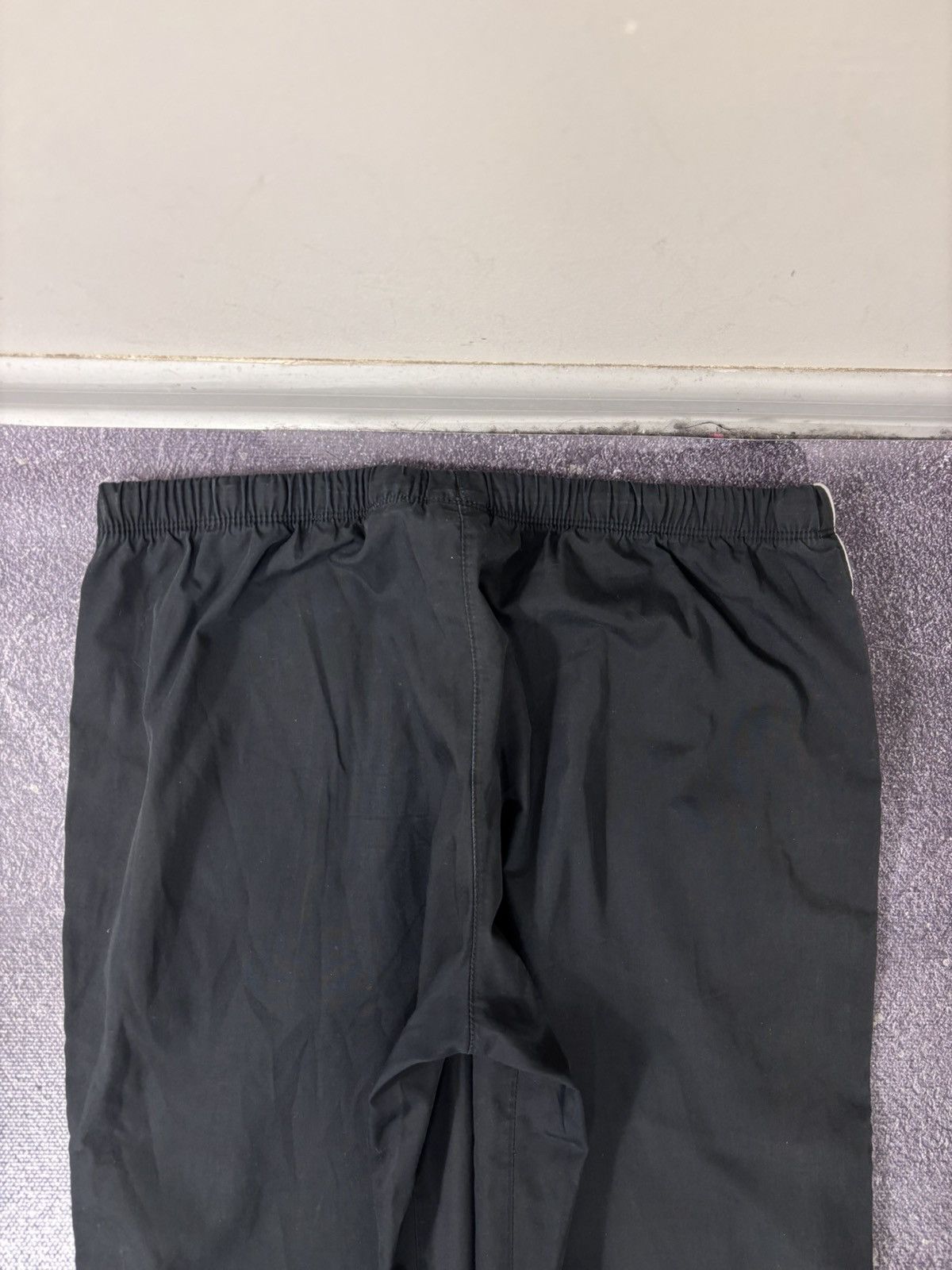 Nike Vintage Nike Y2K Women’s Side Striped Hype Baggy Track Pants Size 28" / US 6 / IT 42 - 16 Thumbnail