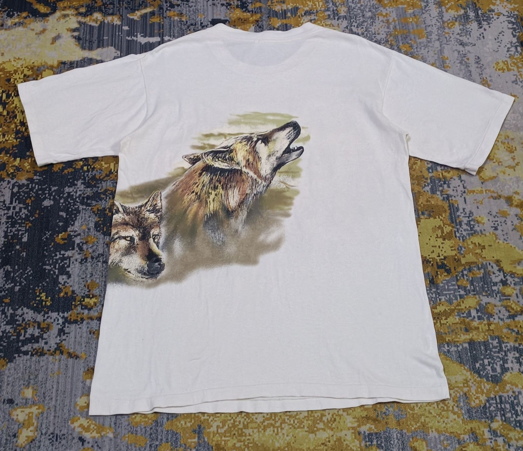 Habitat × Vintage Vintage 90s Wolf Tucson,AZ by Hazelwoods Size US M / EU 48-50 / 2 - 4 Thumbnail