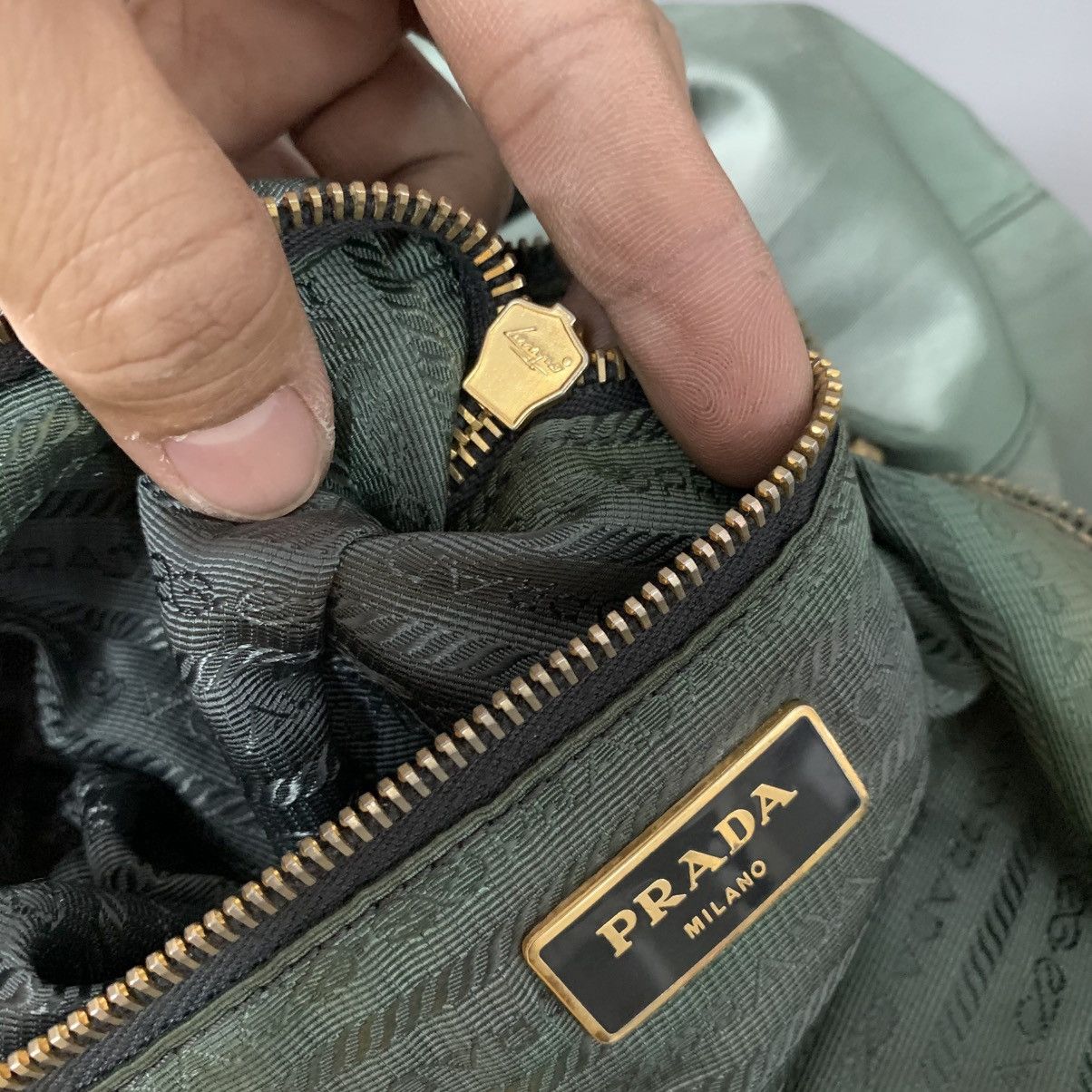 Prada Prada Nylon Large Tote Bag Size ONE SIZE - 17 Thumbnail