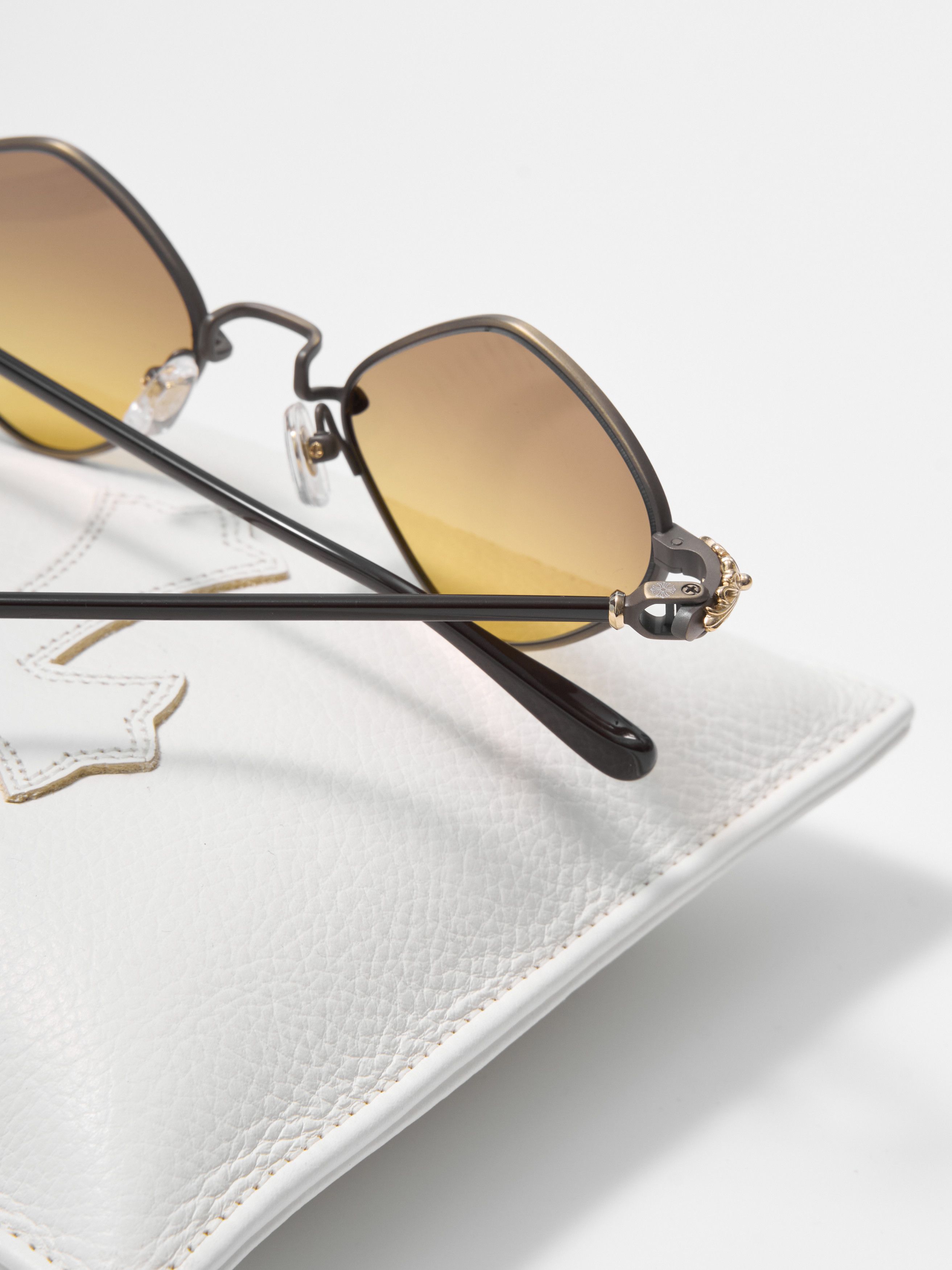 Chrome Hearts CHROME HEARTS DIAMOND DOG SAND - CLASSIC BROWN SUNGLASSES Size ONE SIZE - 2 Thumbnail