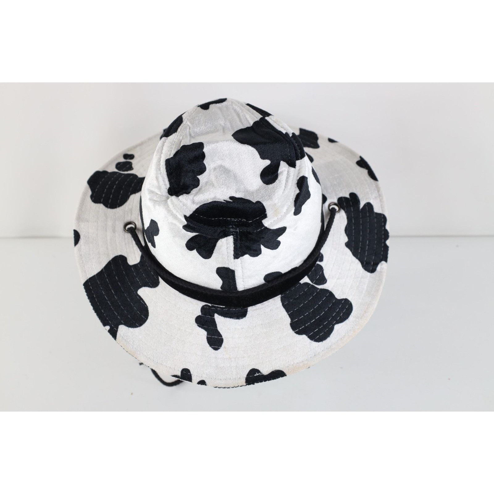 Vintage Vintage 90s Streetwear Cowgirl Cow Spots Velour Cowboy Hat Size ONE SIZE - 6 Thumbnail