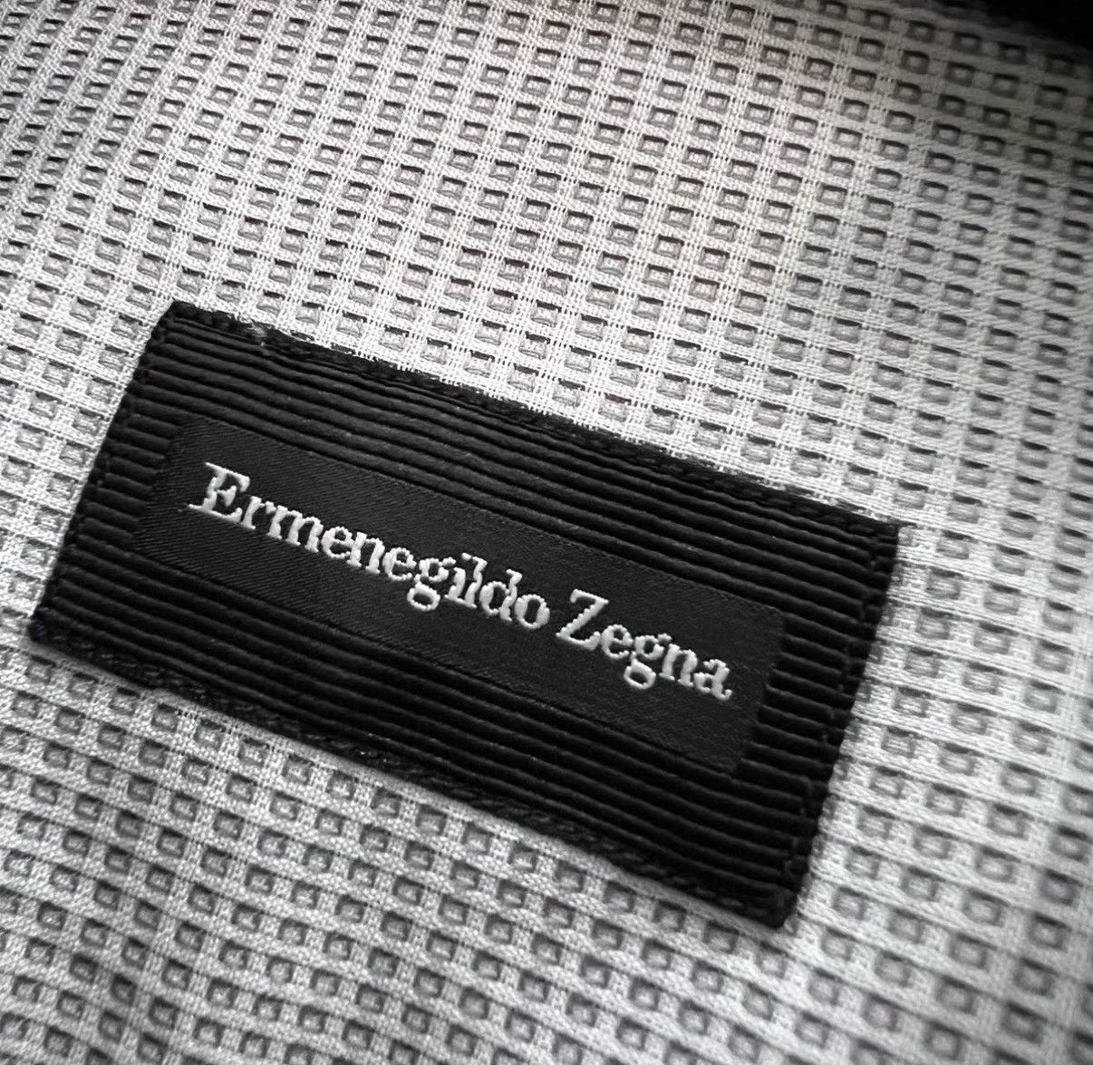 Ermenegildo Zegna Zegna Small Check Lapel Shirt J41 Size US XS / EU 42 / 0 - 4 Thumbnail