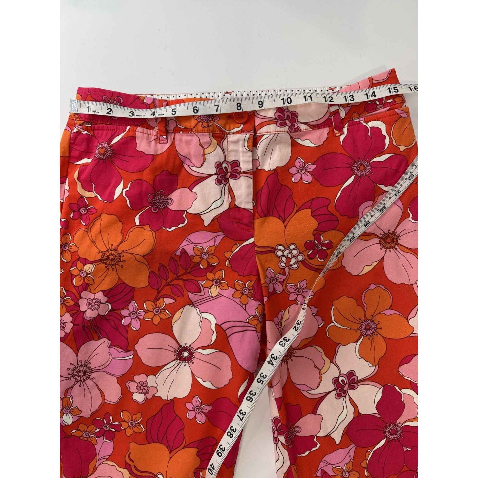 Talbots Talbots Perfect Crop Pants Tossed Flower Orange Pink 8P Size 30" / US 8 / IT 44 - 3 Thumbnail