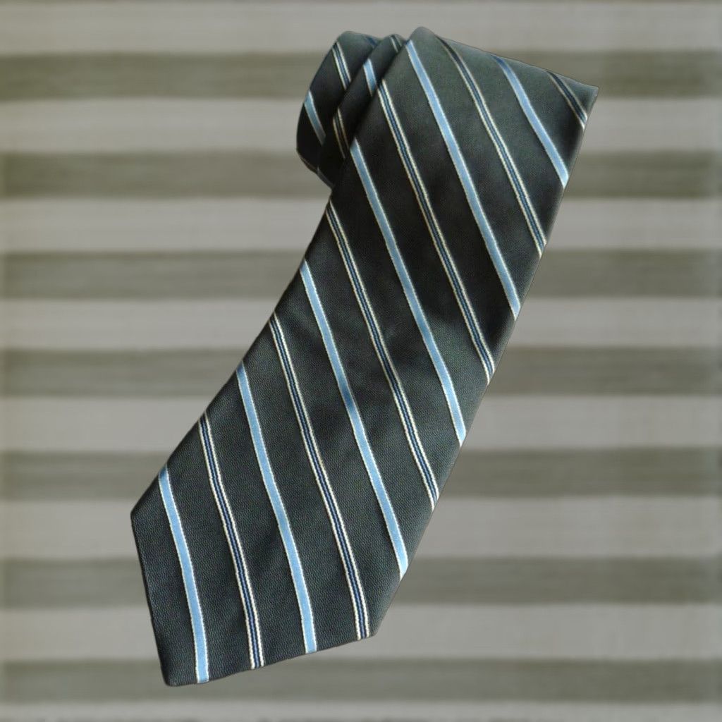 Brooks Brothers VINTAGE Brooks Brothers Makers Tie Woven in Italy Made in USA Men’s Gray and Blue Stripes 59.5" Silk Cotton 3.5" Length Classic 57"-60" Mens Size ONE SIZE - 1 Thumbnail