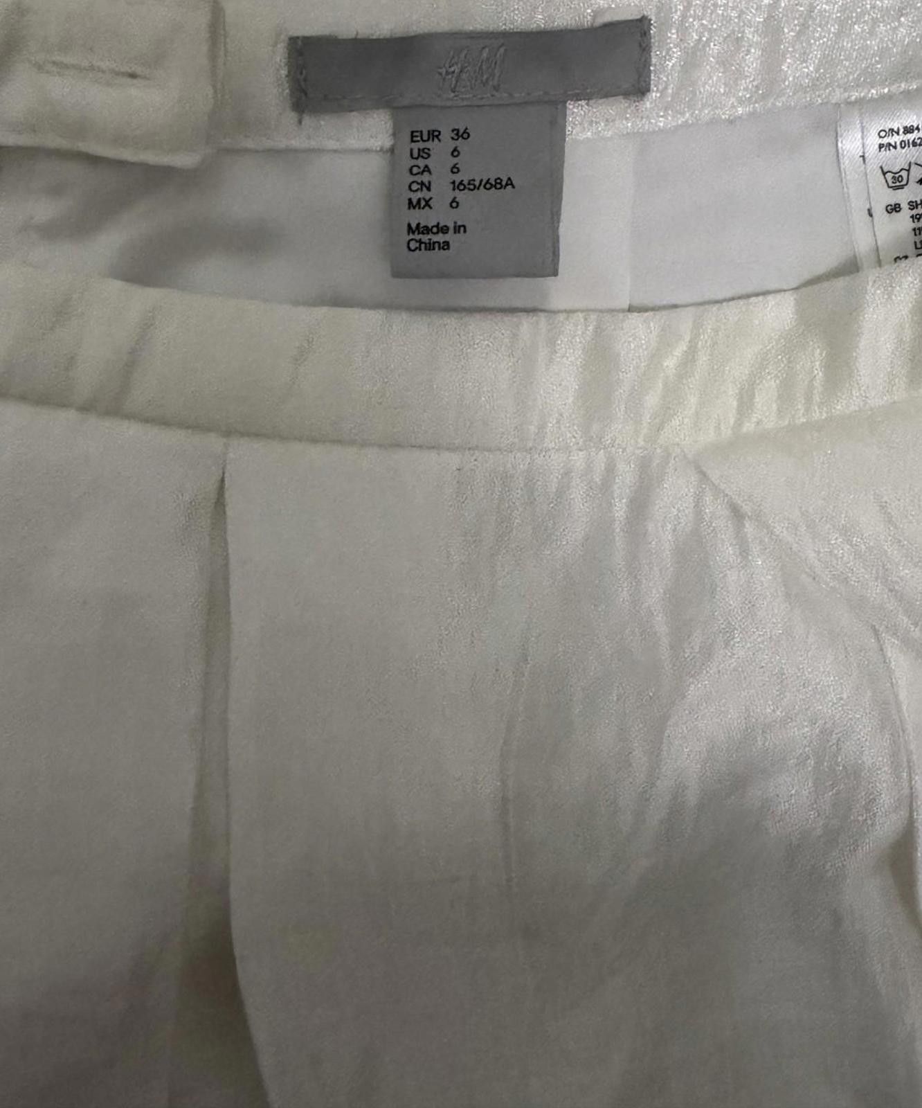 H&M H&M A-line Mini Skirt in Cream (US 6) Size 28" / US 6 / IT 42 - 5 Thumbnail