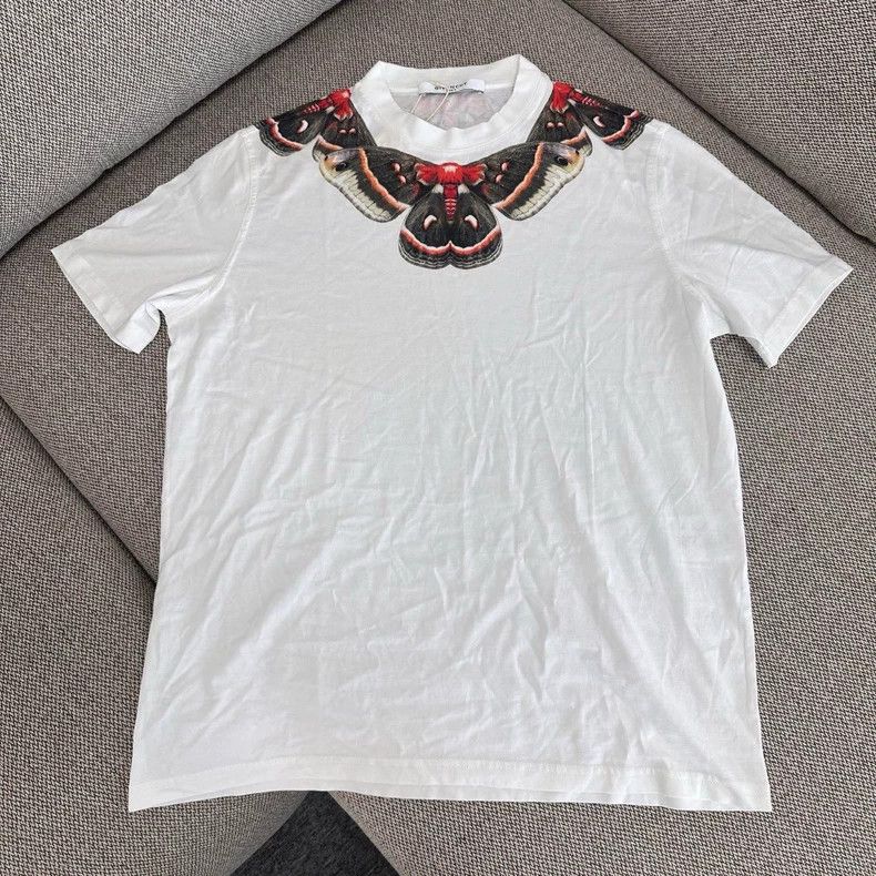 Givenchy Givenchy Butterfly Printed Short Sleeve T-shirt Size US XS / EU 42 / 0 - 1 Thumbnail