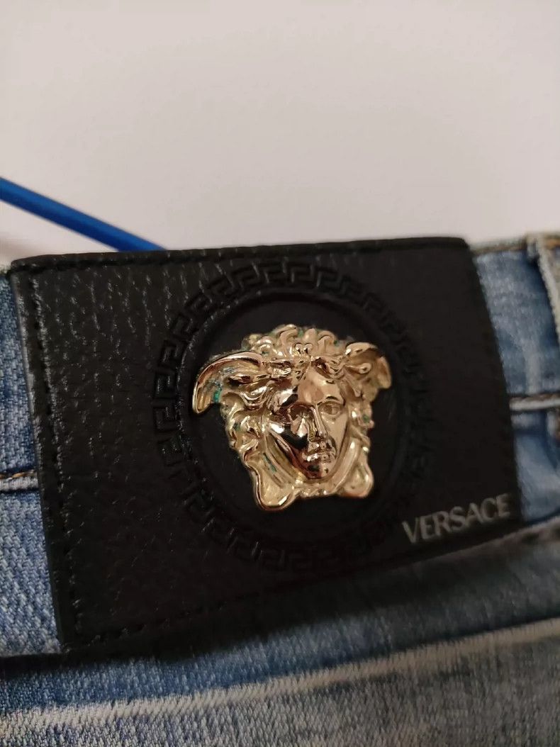 Versace Versace Women's Jeans Medusa Gold Flake Washed Pants Casua Size 26" / US 2 / IT 38 - 5 Thumbnail