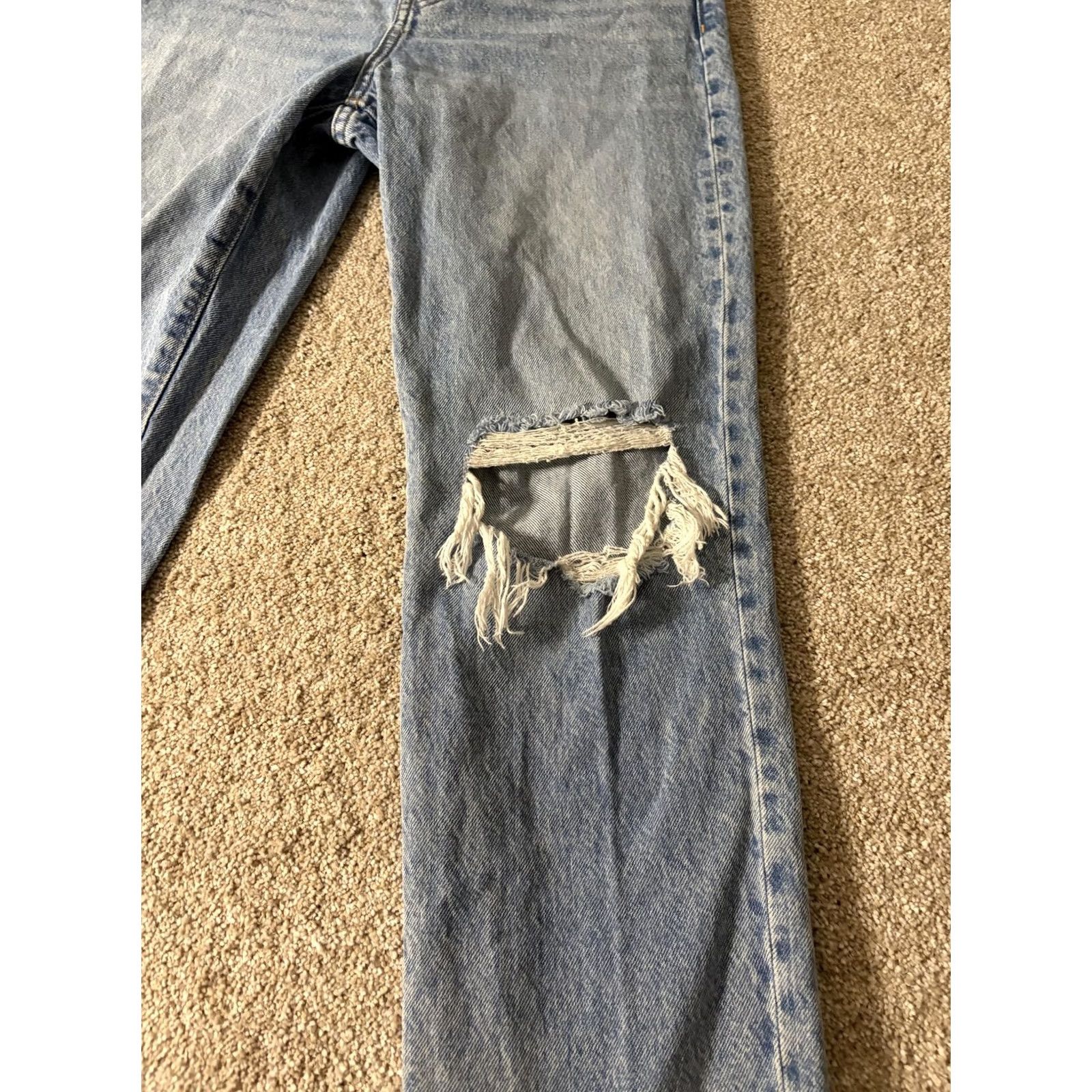 Express Express Mom Jeans Womens 2R Blue Super High Rise Distressed Ripped Raw Hem Size 26" / US 2 / IT 38 - 4 Thumbnail