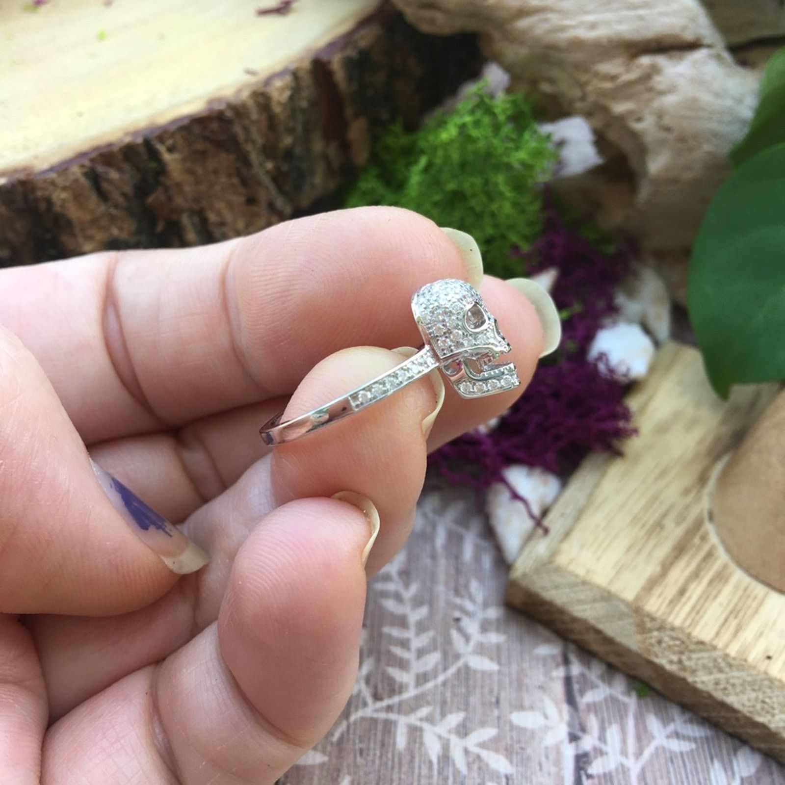 The Unbranded Brand Sterling Silver Skull CZ Ring Size 8 Size ONE SIZE - 8 Thumbnail